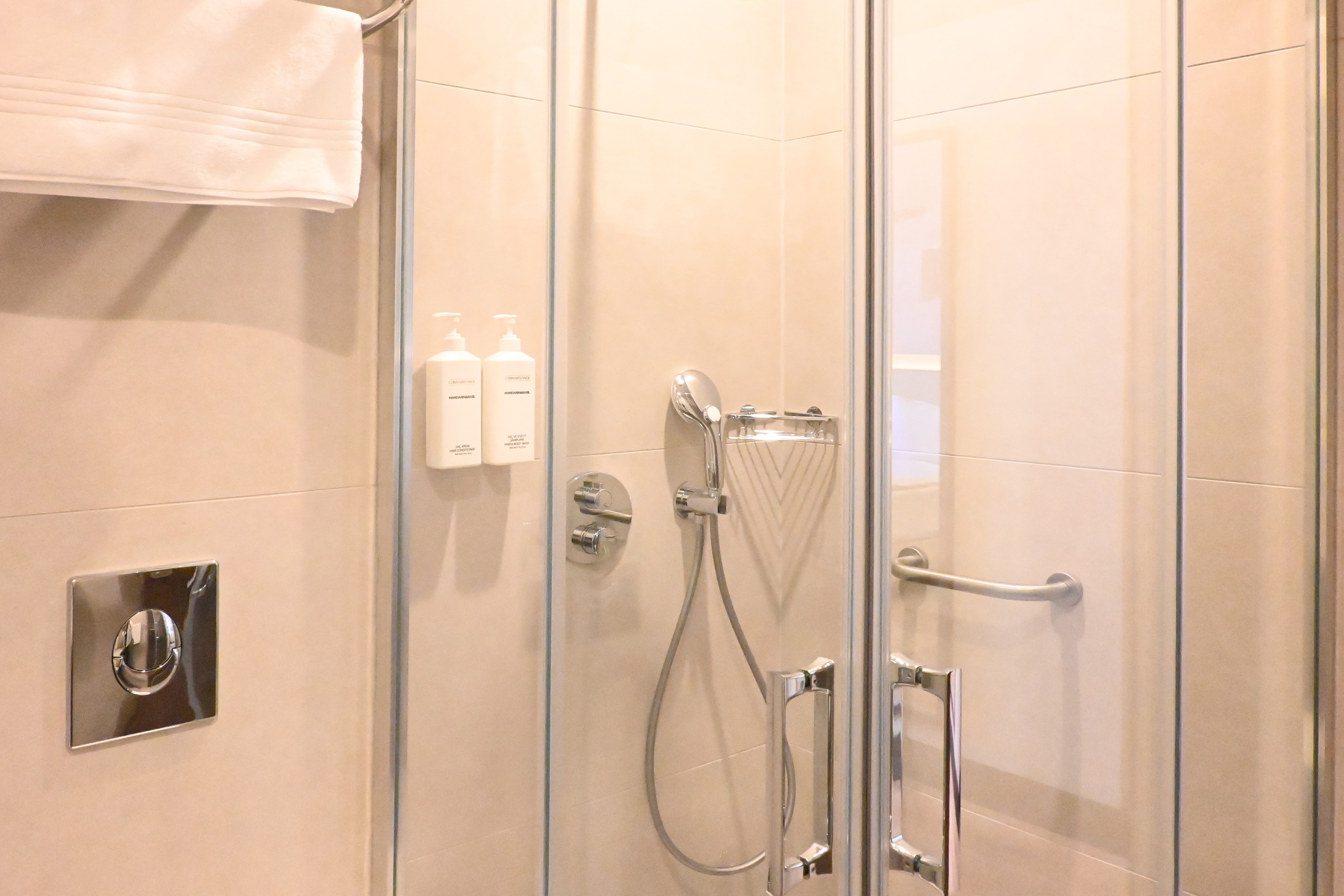 Guest room bath at the Ramada by Wyndham Duzce in Duzce, Other than US/Canada