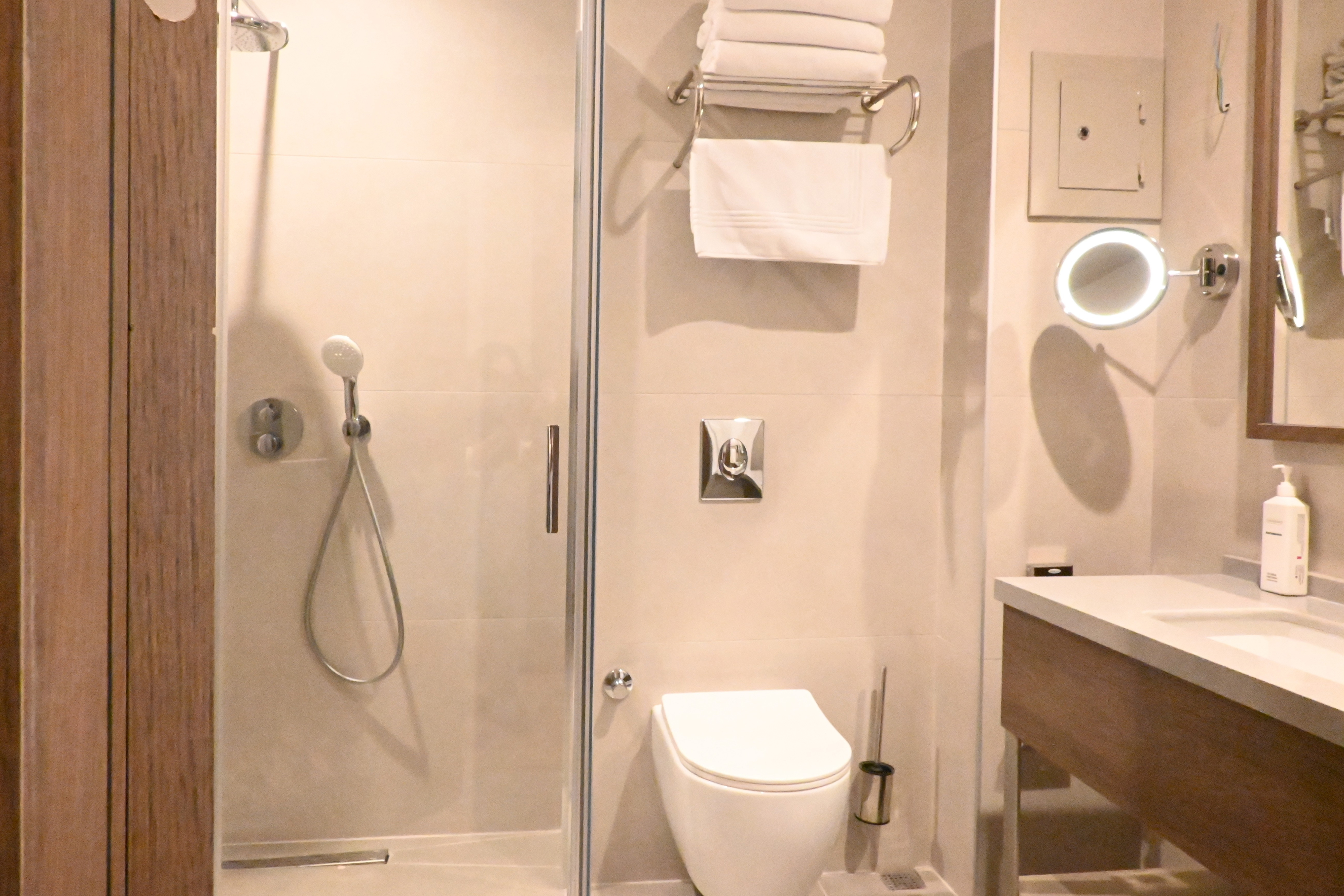 Guest room bath at the Ramada by Wyndham Duzce in Duzce, Other than US/Canada