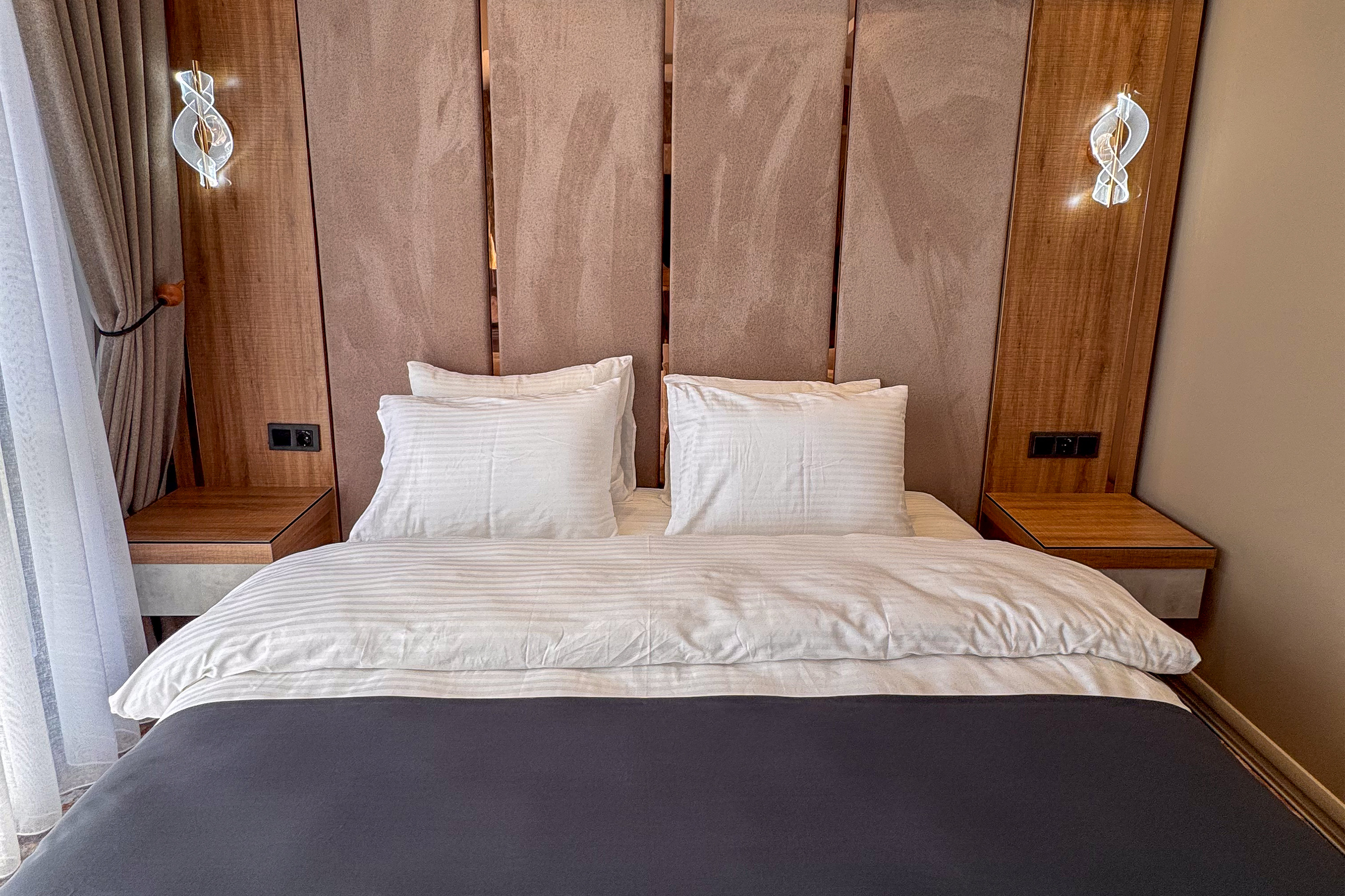 Guest room at the Ramada by Wyndham Erzincan Ergan in Erzincan, Other than US/Canada