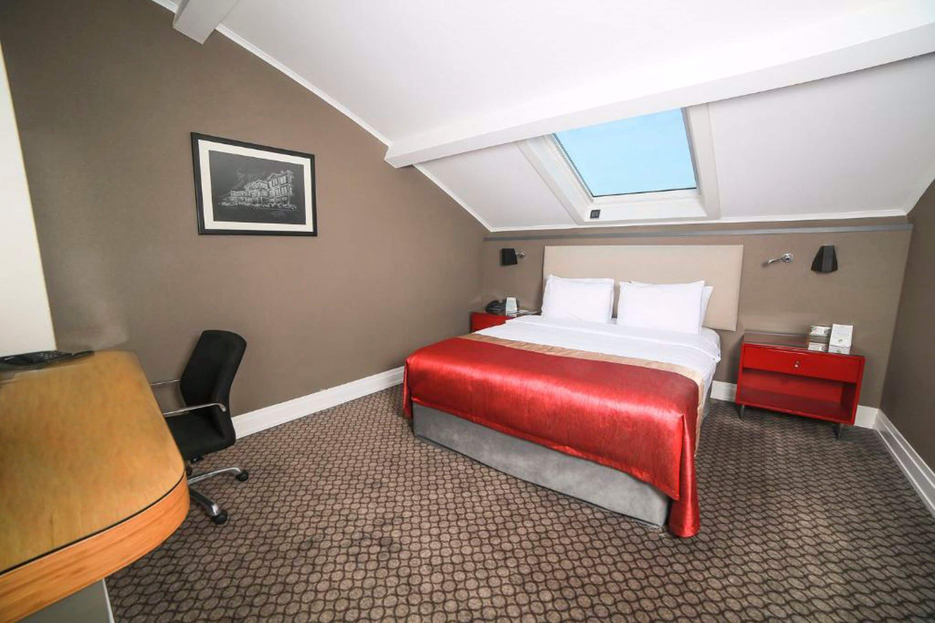 Guest room at the Ramada Plaza by Wyndham Eskisehir in Eskisehir, Other than US/Canada