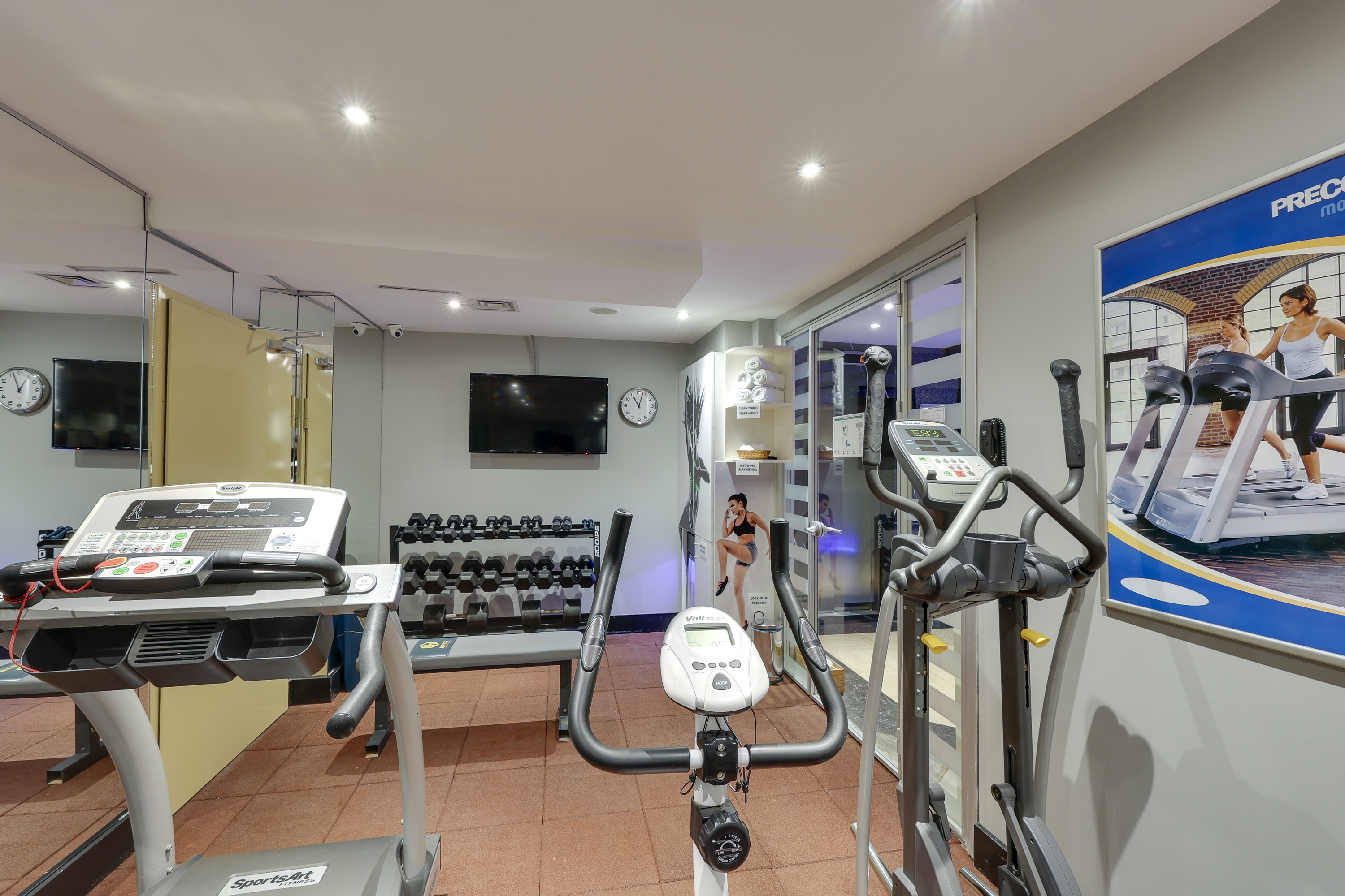 Fitness room at Ramada by Wyndham Istanbul Old City in Istanbul, Other than US/Canada