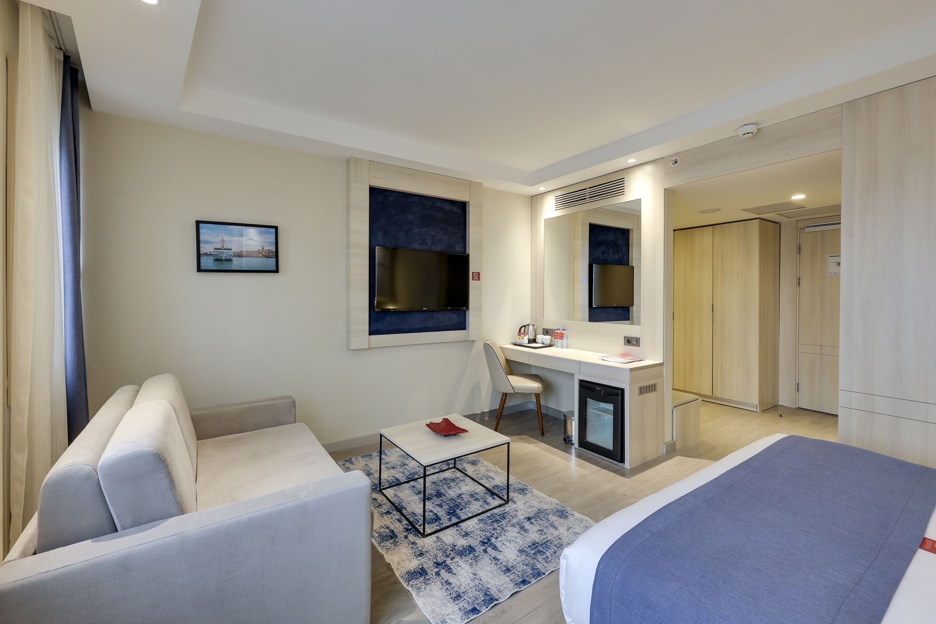 Guest room at the Ramada by Wyndham Istanbul Old City in Istanbul, Other than US/Canada