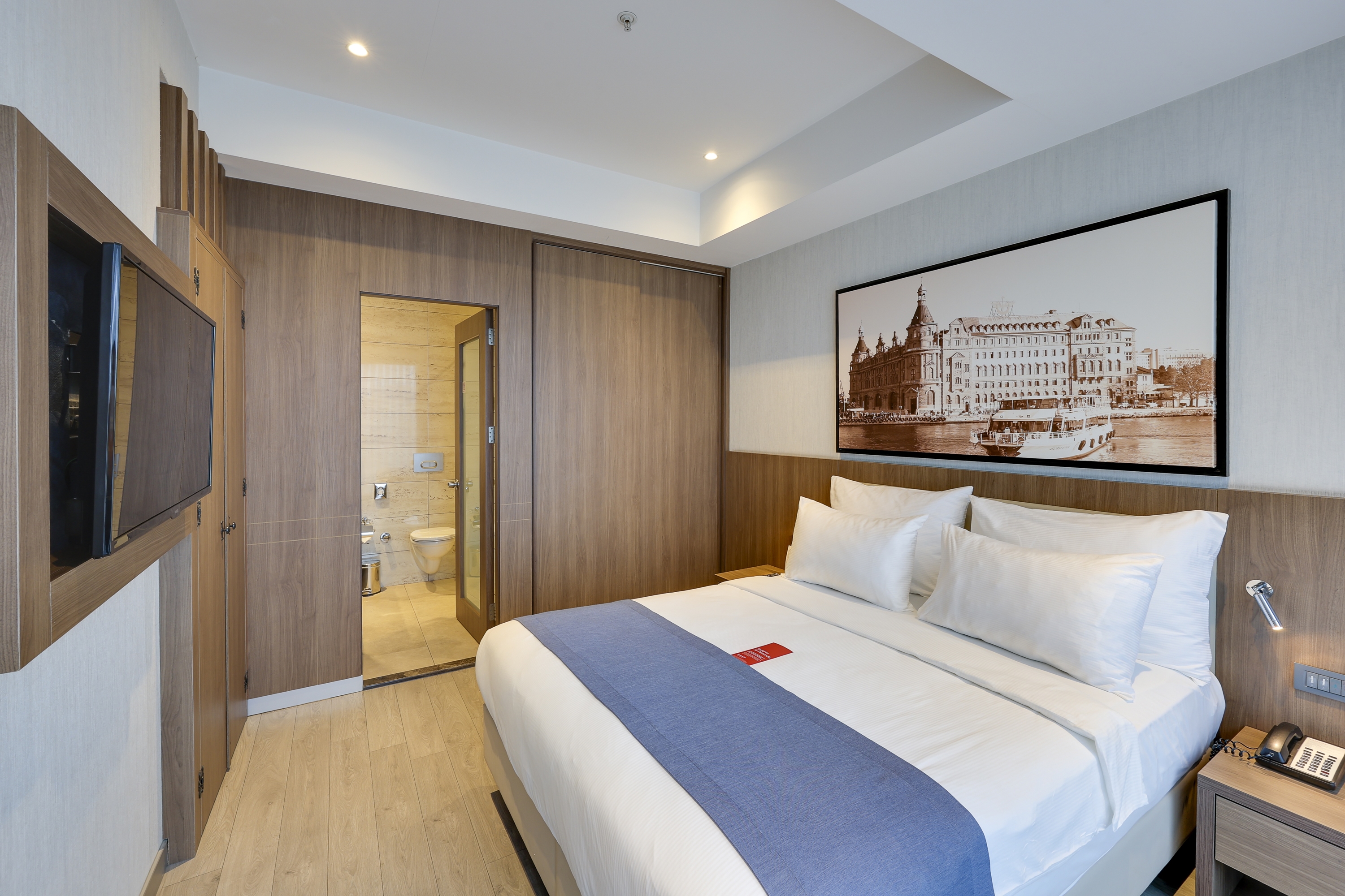 Guest room at the Ramada by Wyndham Istanbul Old City in Istanbul, Other than US/Canada