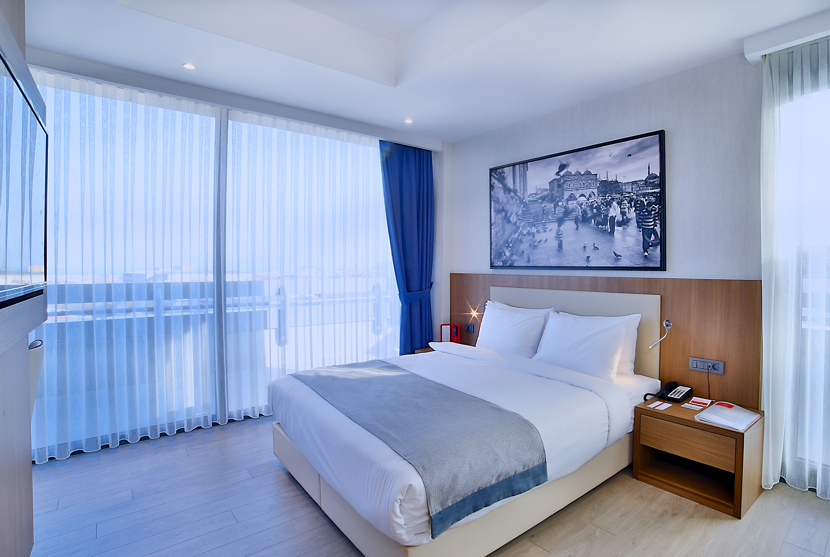 Ramada By Wyndham Istanbul Old City Istanbul Tr Hotels