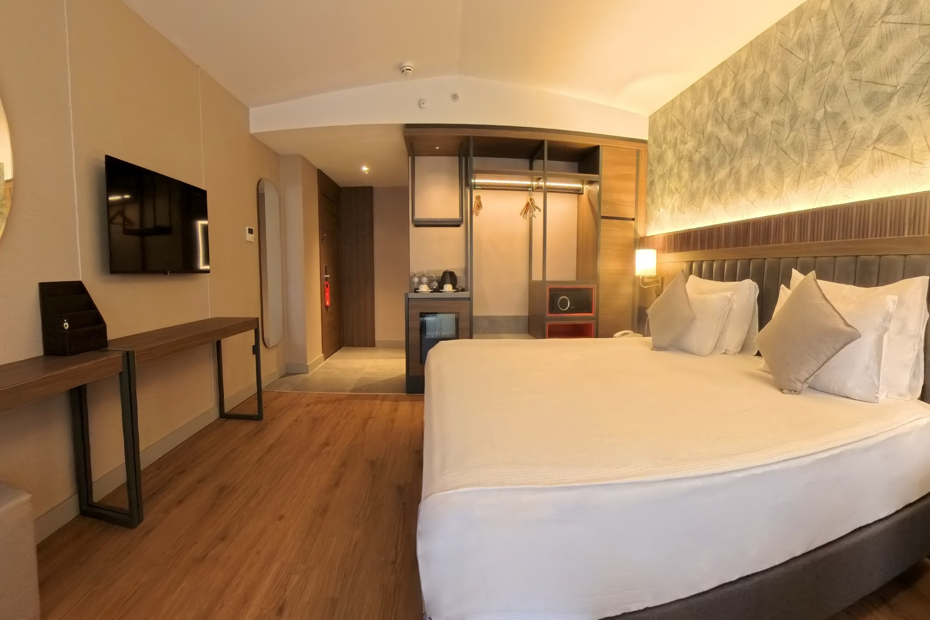 Guest room at the Ramada Encore by Wyndham Konya Selcuklu in Konya, Other than US/Canada