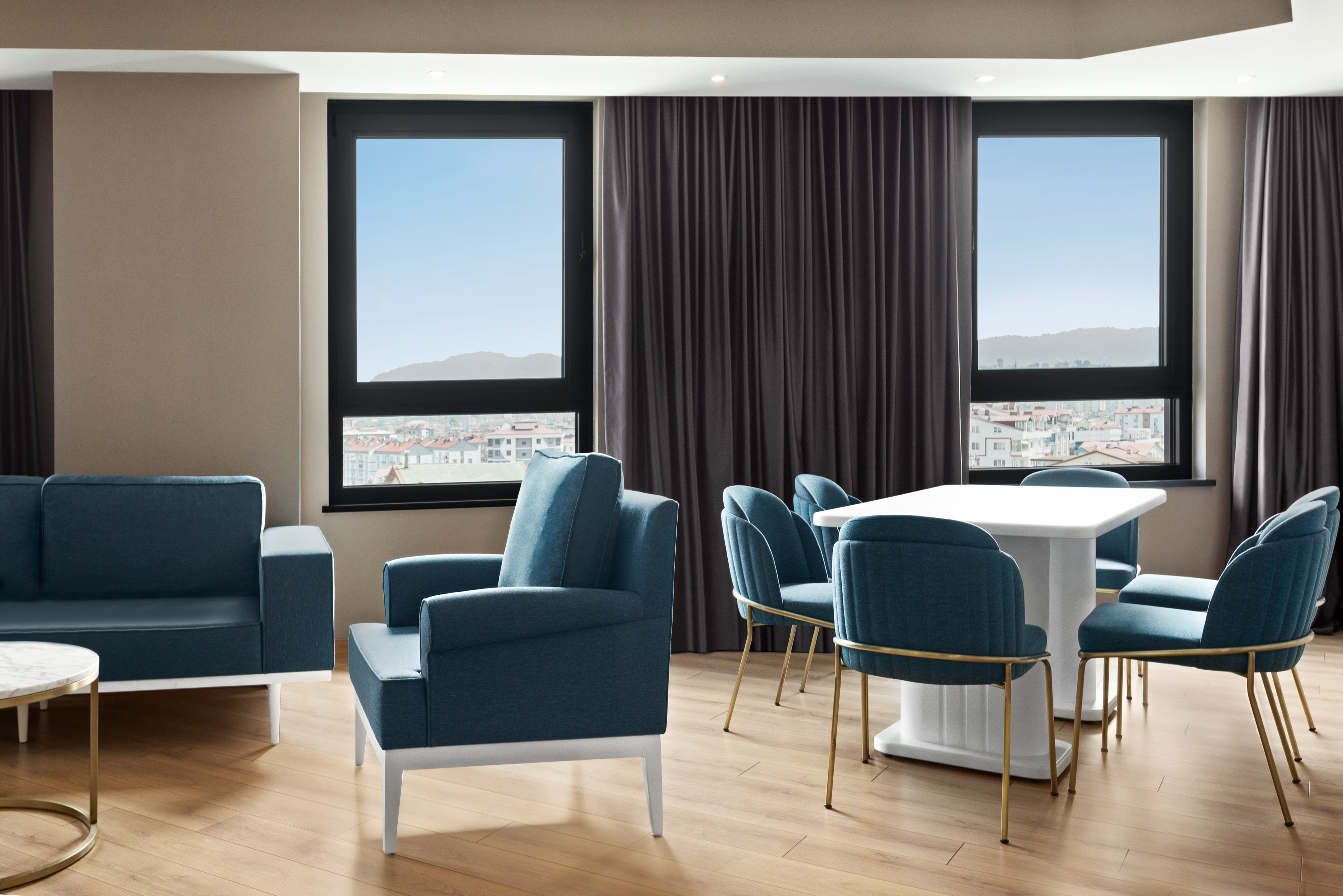 Guest room at the Ramada Plaza by Wyndham Ordu in Ordu, Other than US/Canada