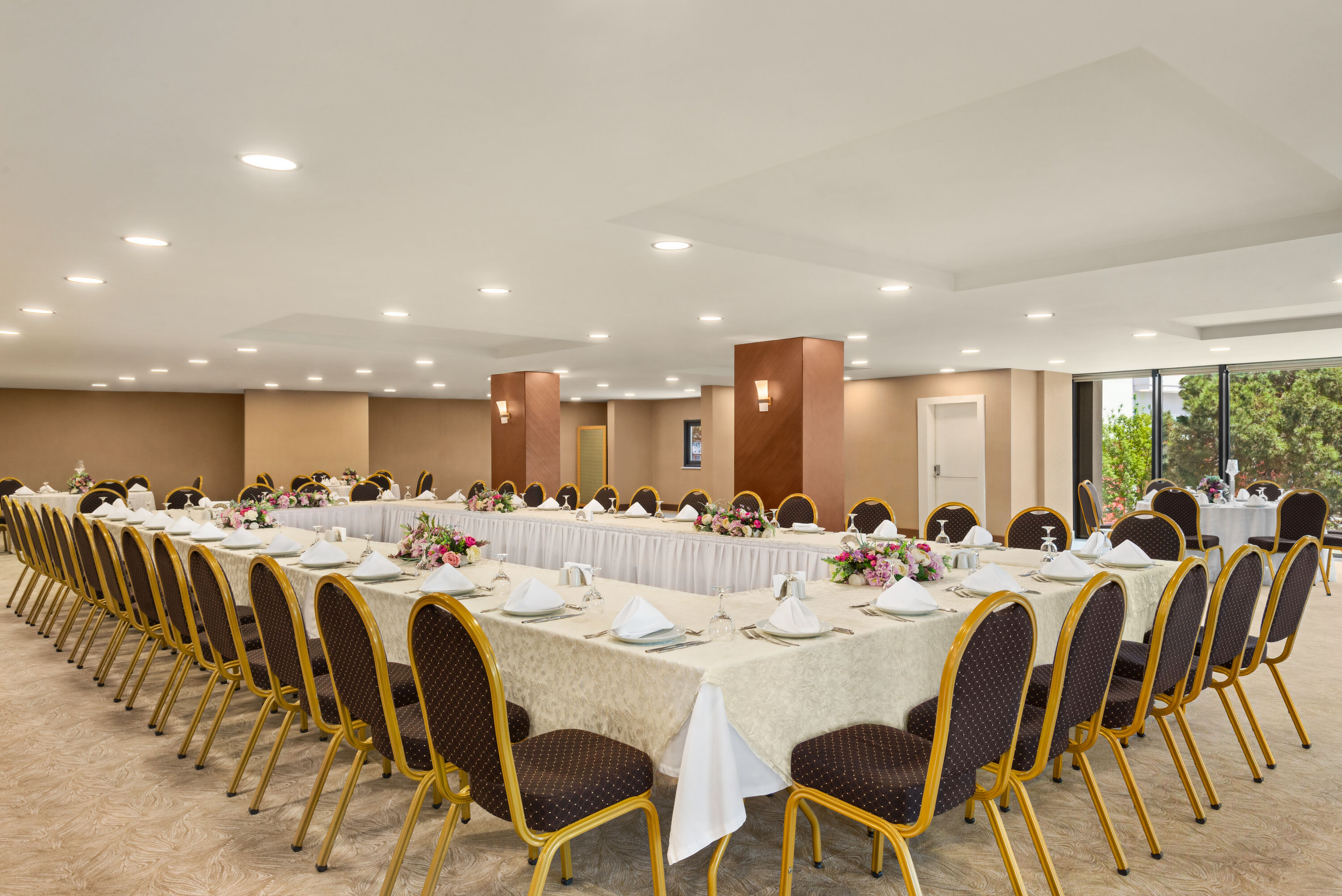 Hollow square meeting room at Ramada Plaza by Wyndham Samsun in Samsun, Other than US/Canada