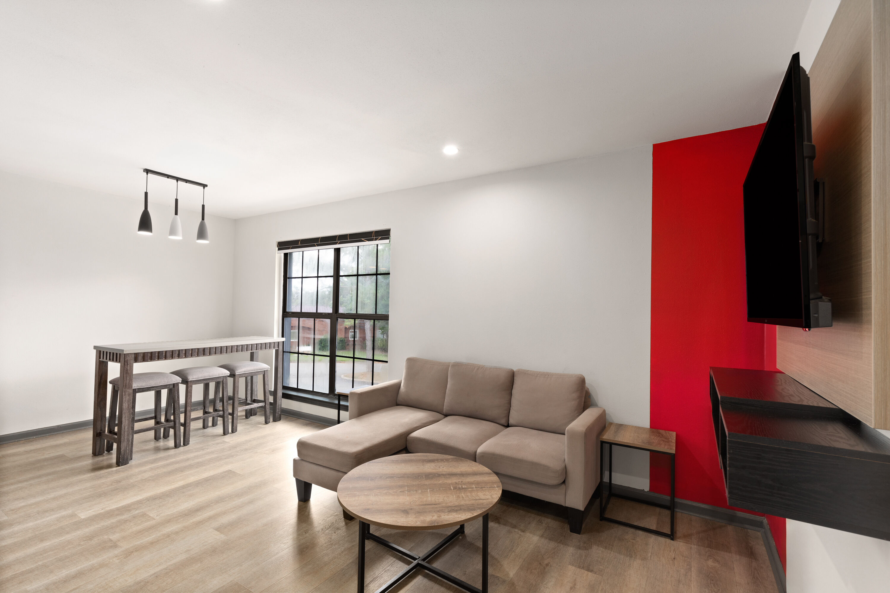 Ramada by Wyndham Studio Suites Dothan suite in Dothan, Alabama