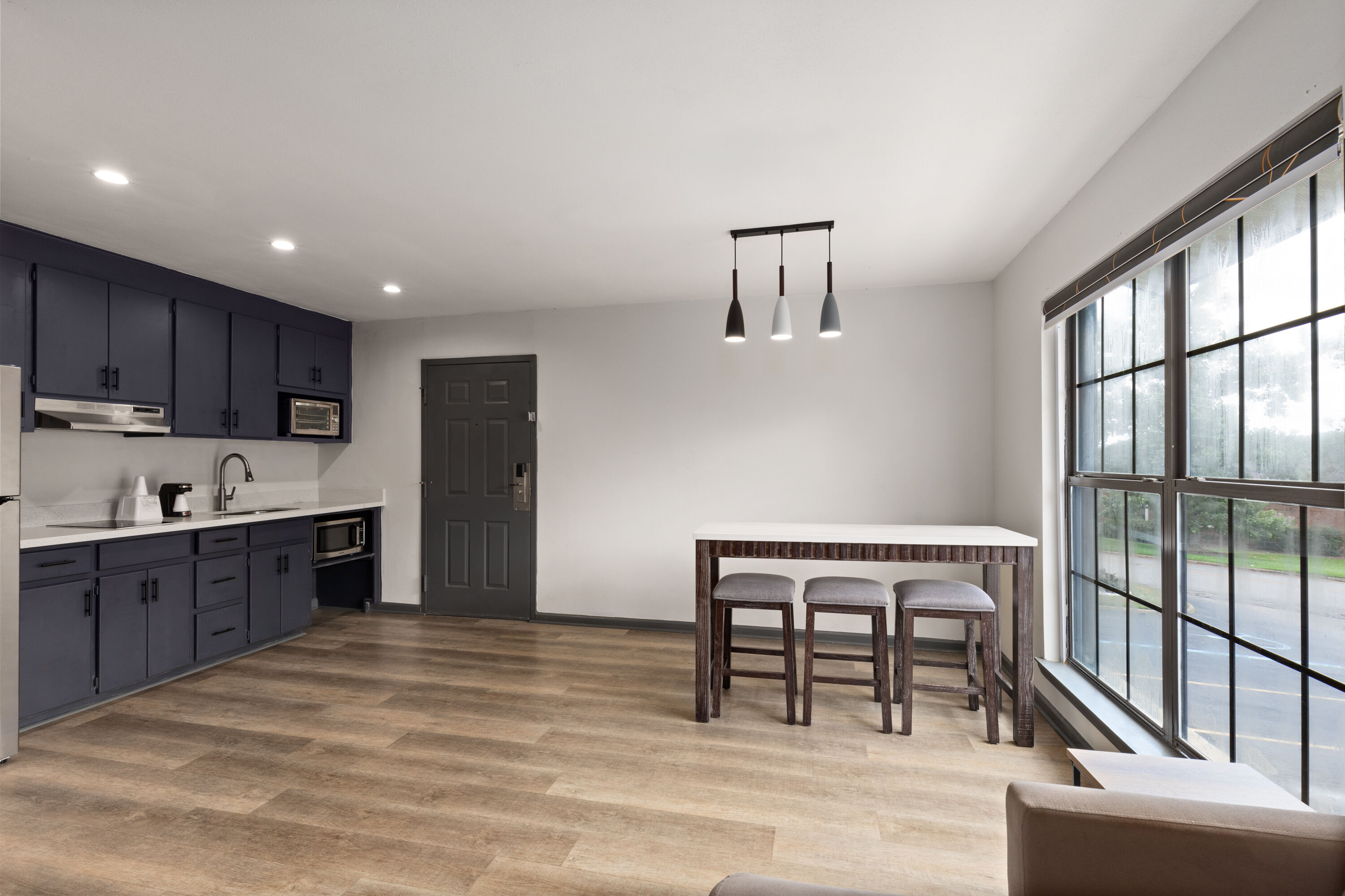 Ramada by Wyndham Studio Suites Dothan suite in Dothan, Alabama