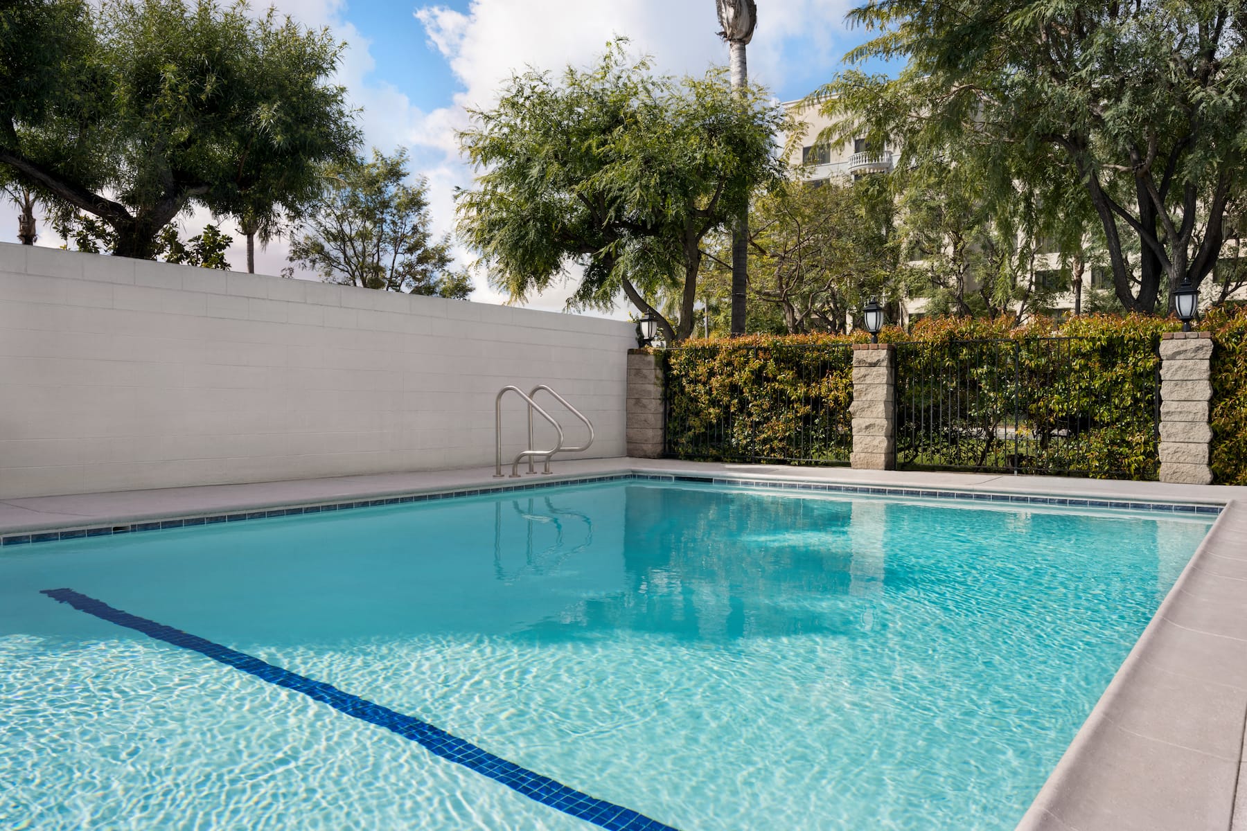 Ramada by Wyndham Anaheim Convention Center | Anaheim, CA Hotels