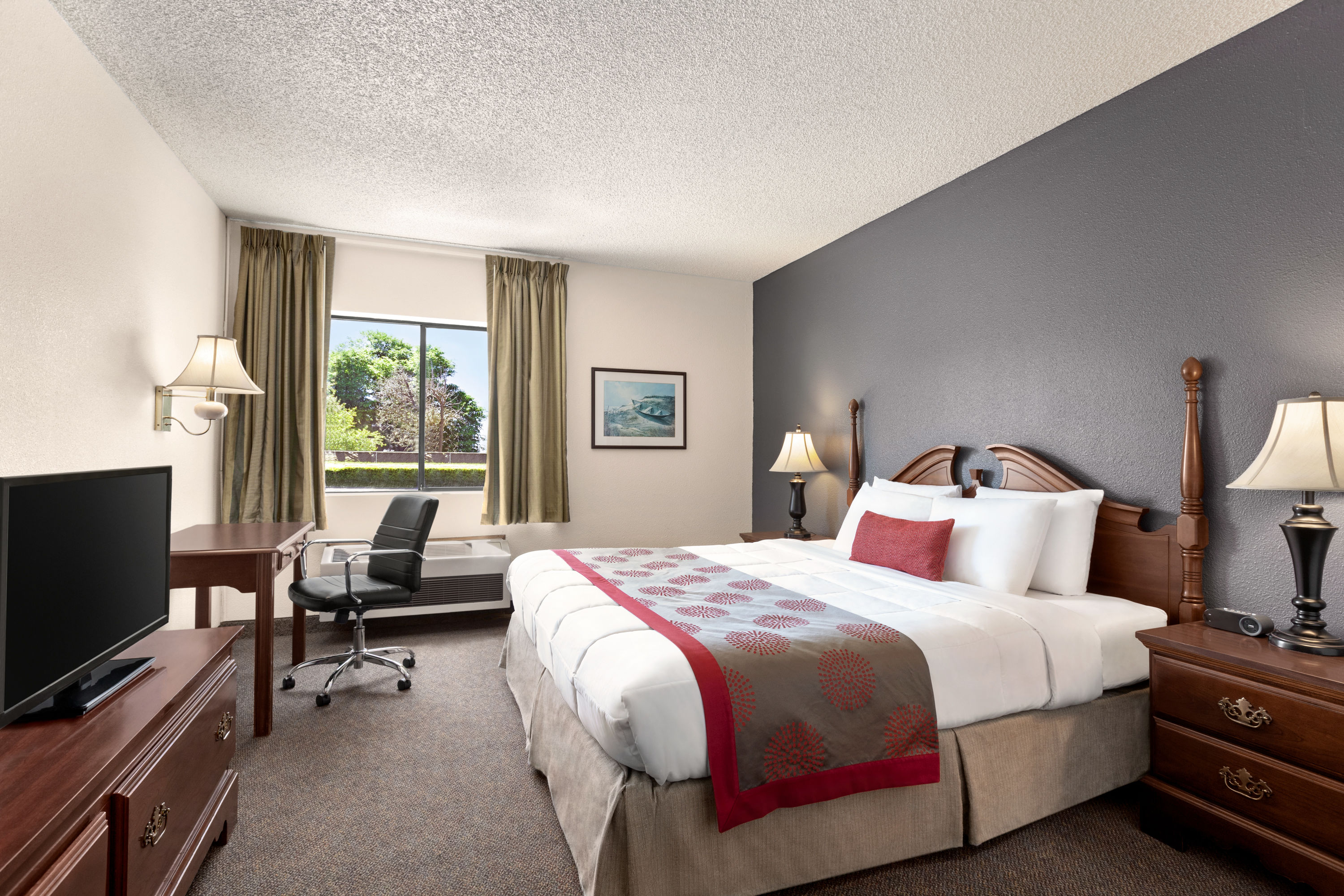 Guest room at the Ramada by Wyndham Arcata in Arcata, California