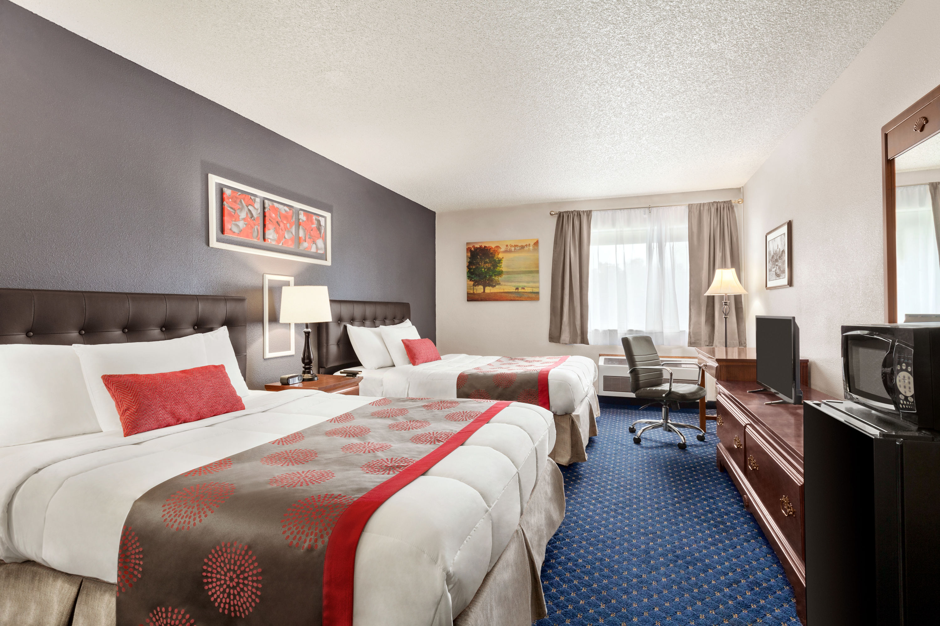 Guest room at the Ramada by Wyndham Arcata in Arcata, California