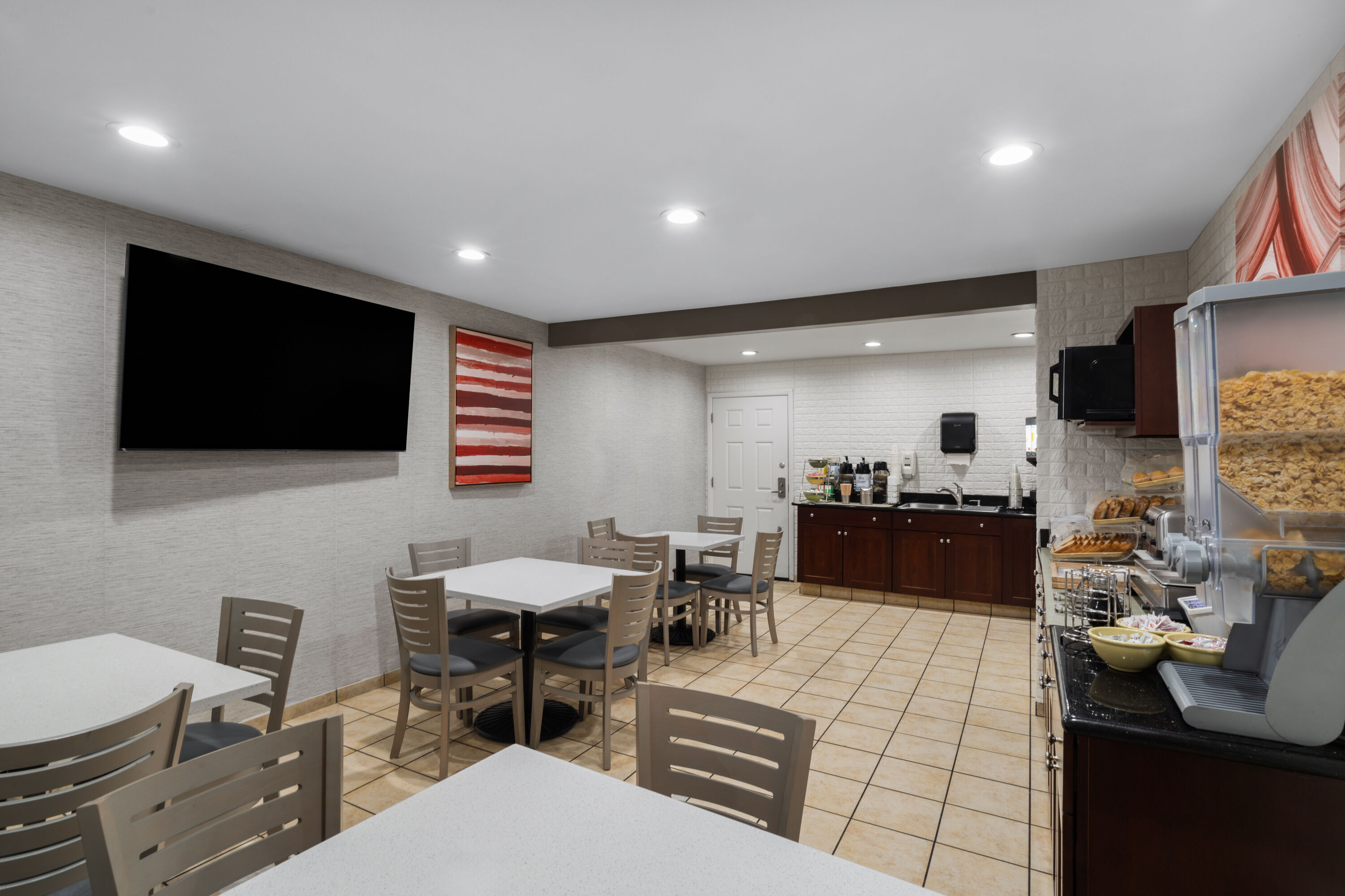Free breakfast at Ramada Bayside Inn & Suites Eureka in Eureka, California