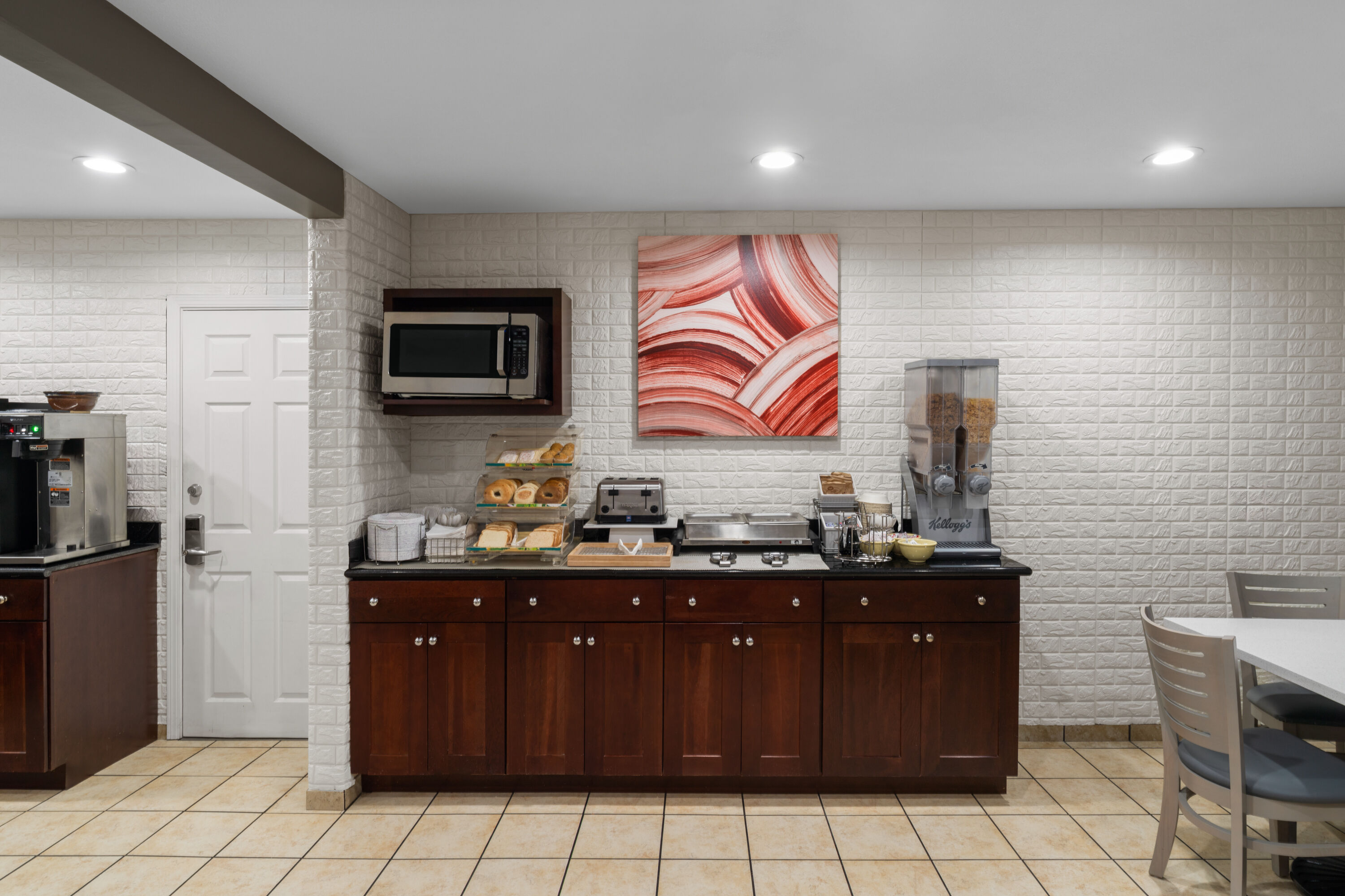 Free breakfast at Ramada Bayside Inn & Suites Eureka in Eureka, California