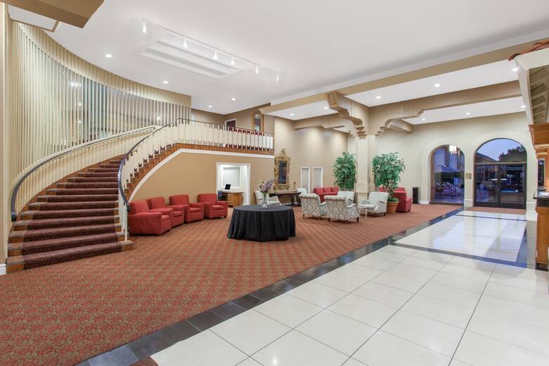 Ramada Fresno North hotel lobby in Fresno, California