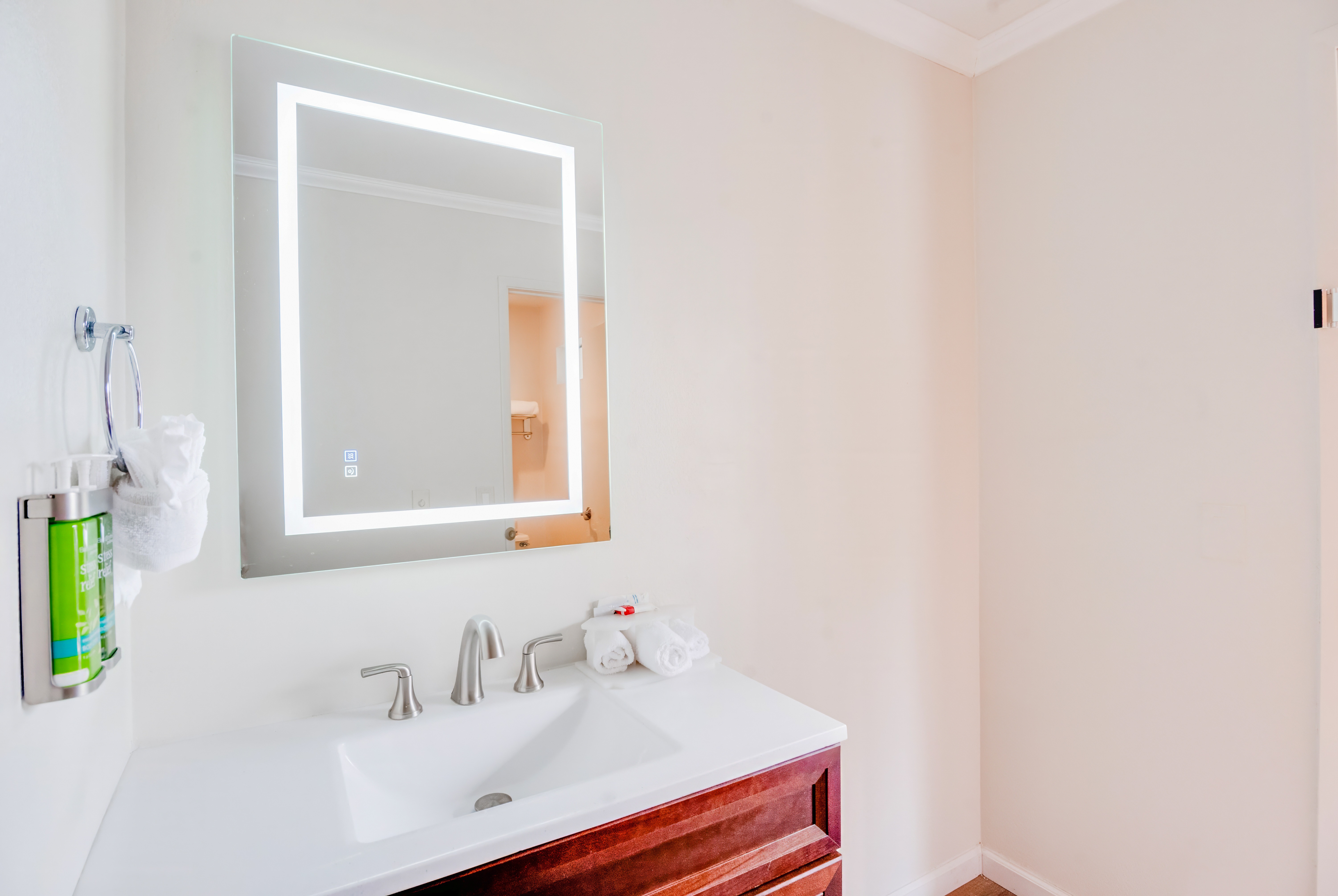 Guest room bath at the Ramada by Wyndham Mountain View in Mountain View, California