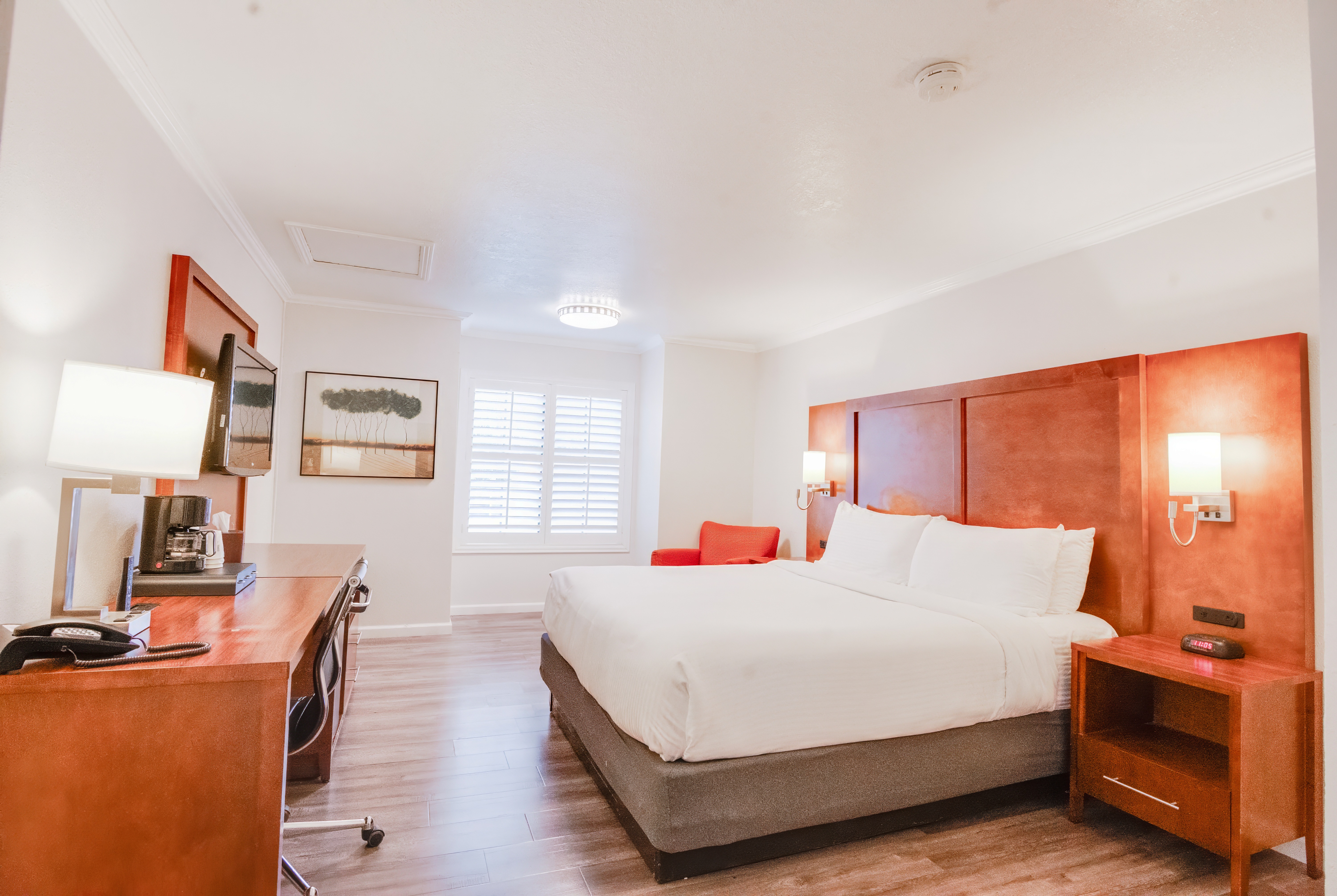 Guest room at the Ramada by Wyndham Mountain View in Mountain View, California