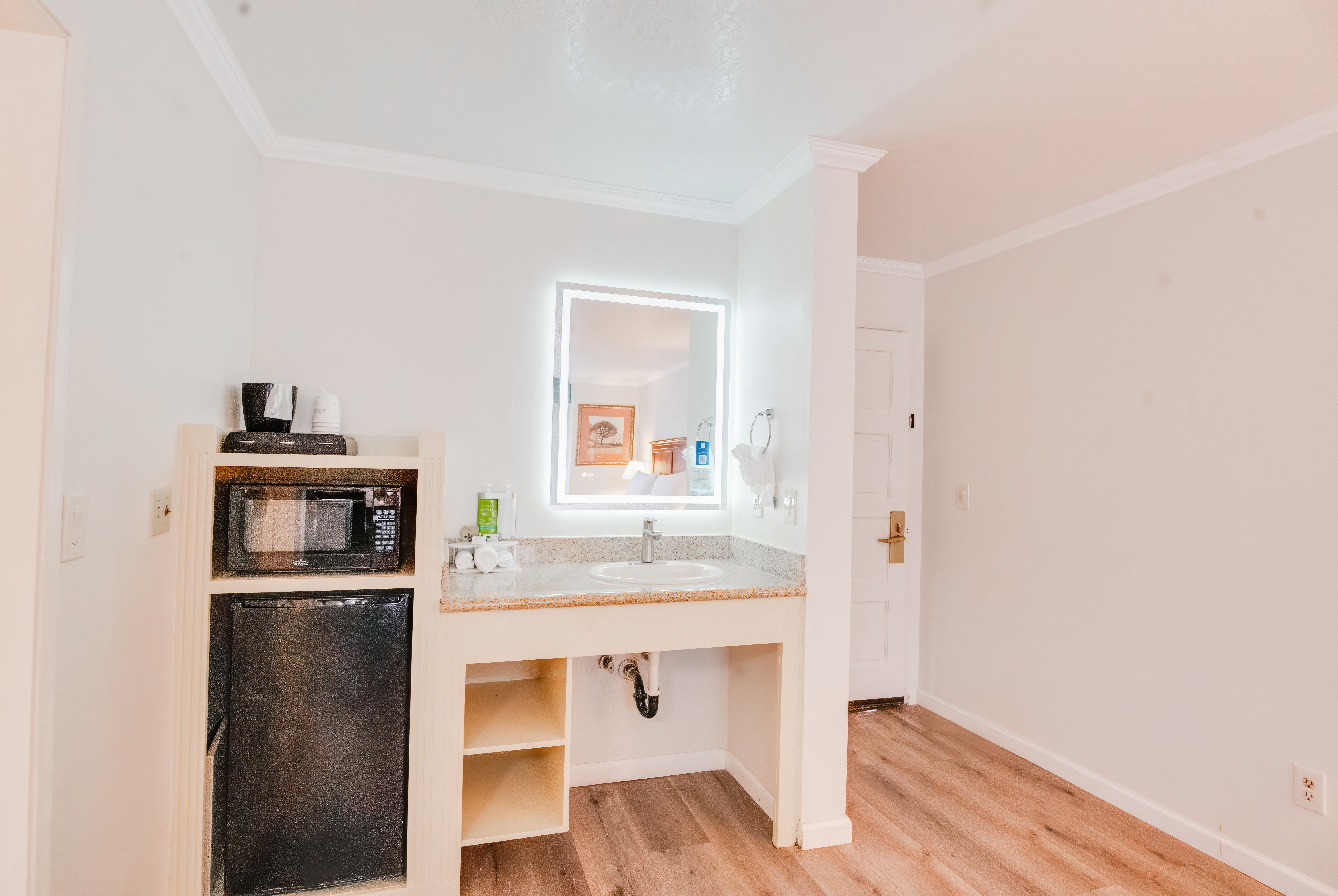 Guest room feature at the Ramada by Wyndham Mountain View in Mountain View, California