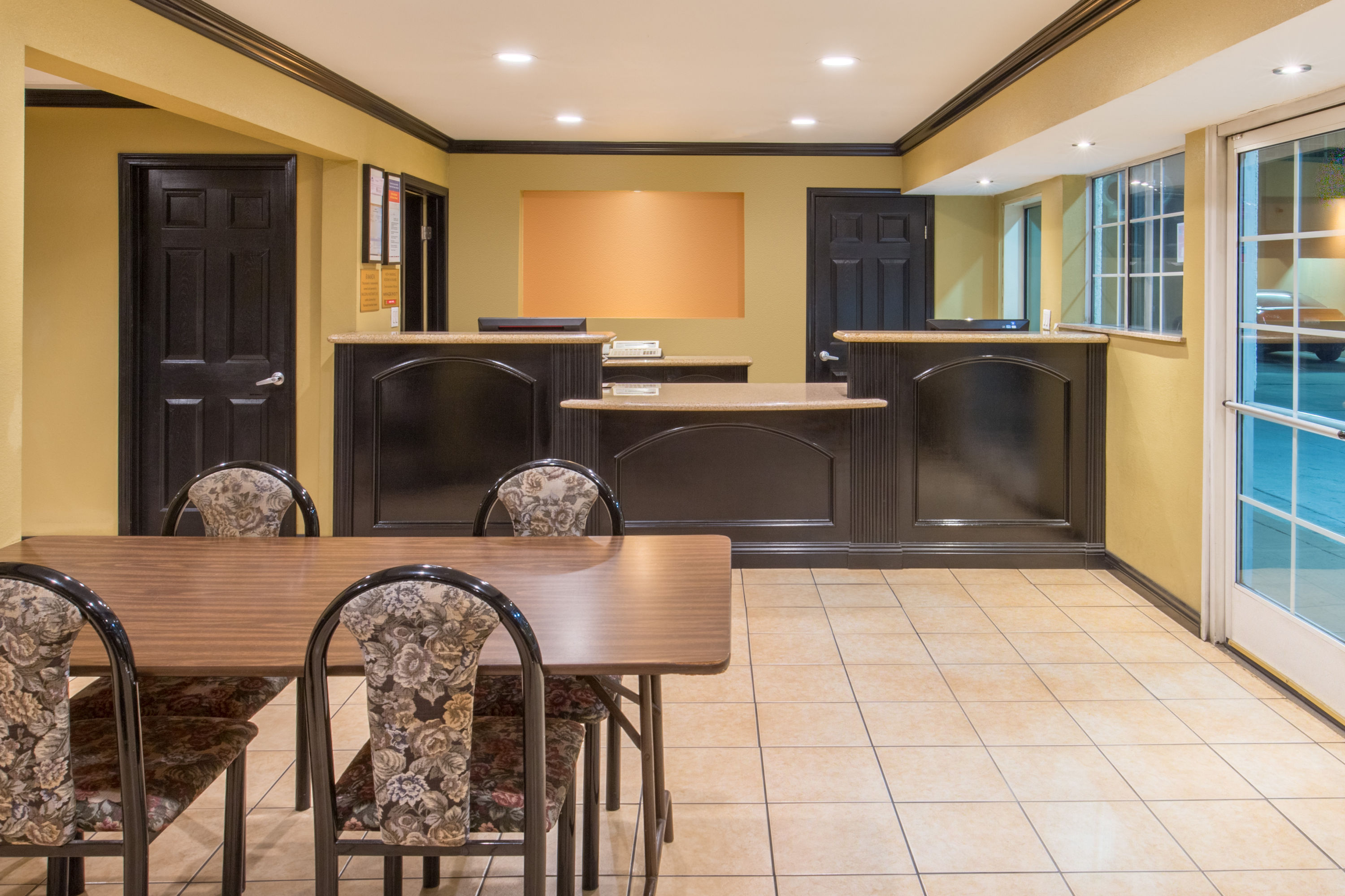 Ramada By Wyndham Ontario Ontario Ca Hotels