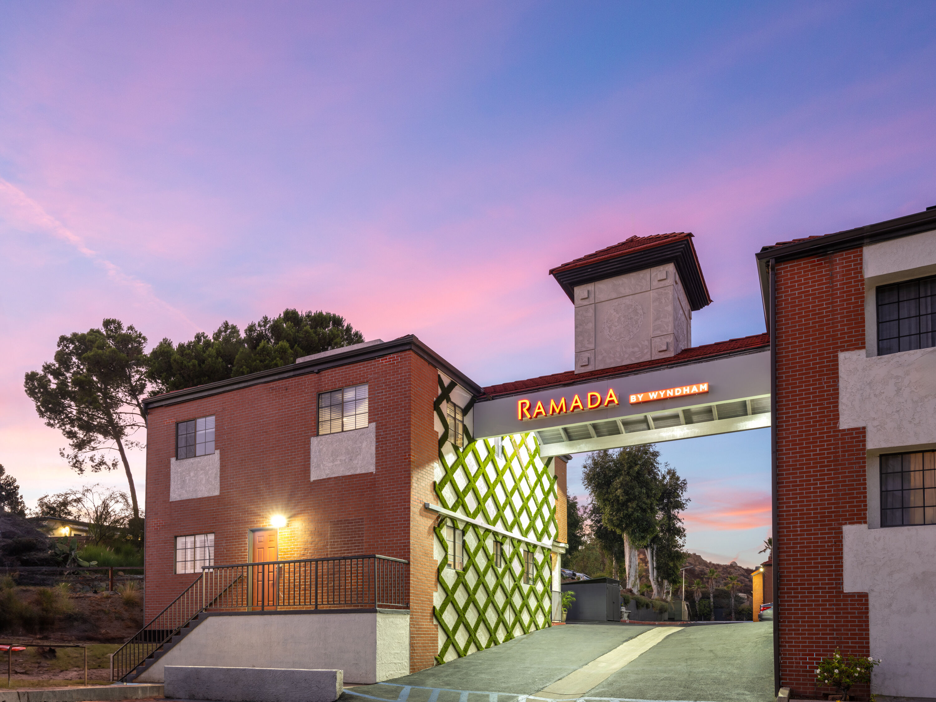 Exterior Dusk Image of Ramada by Wyndham San Diego Poway Miramar hotel in Poway, California