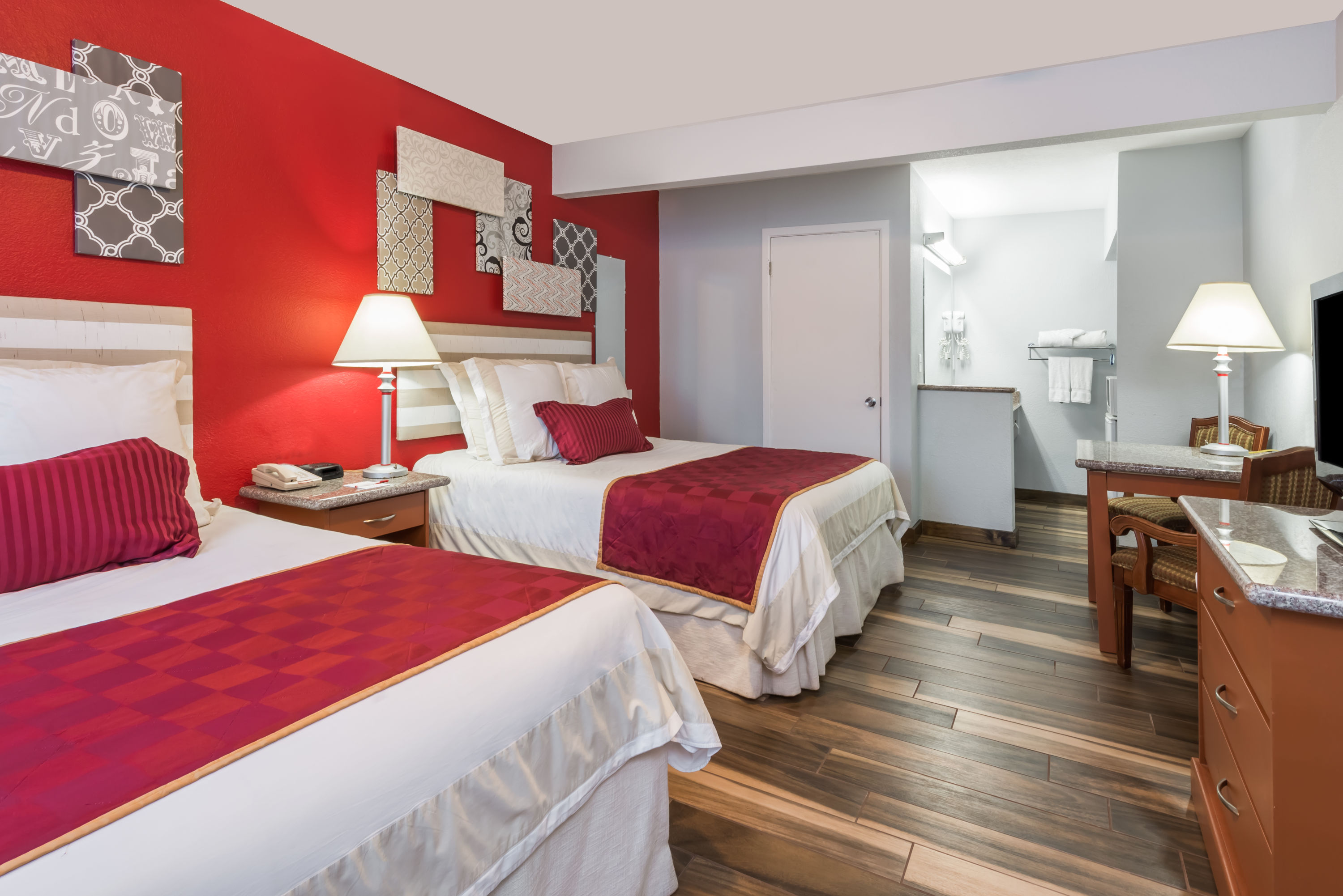 Ramada Wyndham near SeaWorld Mission Beach San Diego  Hotels
