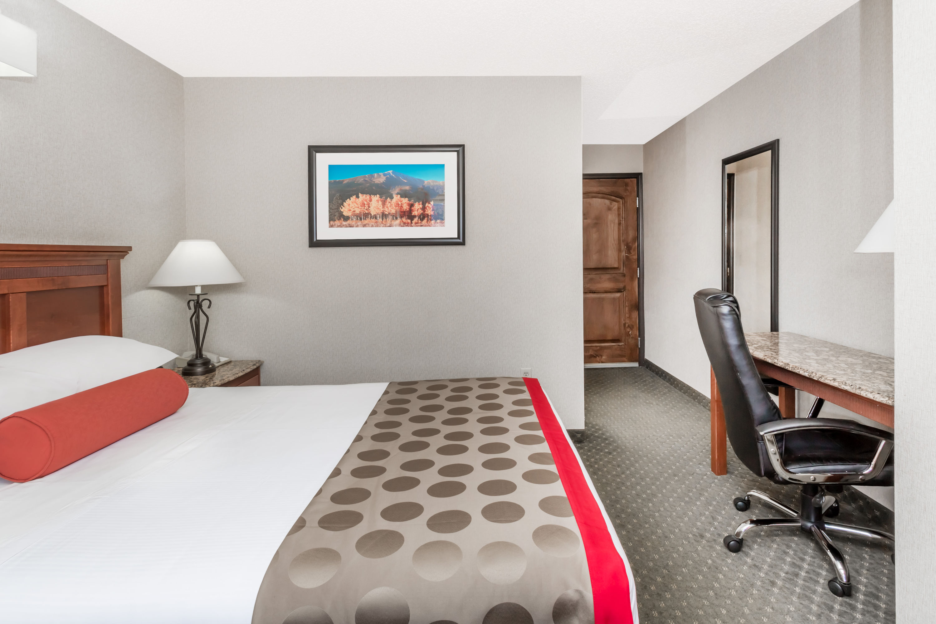 Guest room at the Ramada by Wyndham Frisco in Frisco, Colorado