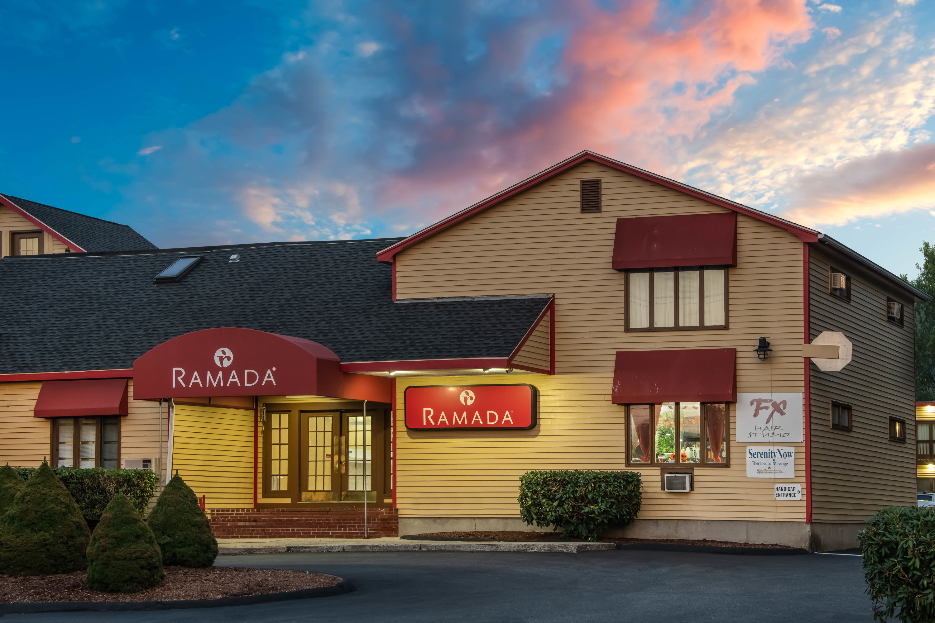 Ramada By Wyndham Groton Groton Ct Hotels