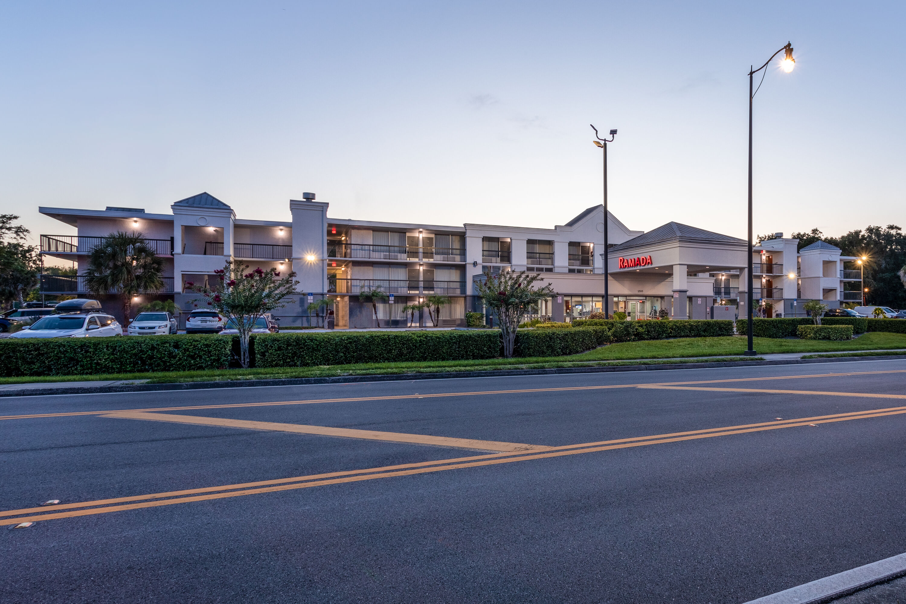 Exterior Dusk Image of Ramada by Wyndham Altamonte Springs Near I-4 hotel in Altamonte Springs, Florida