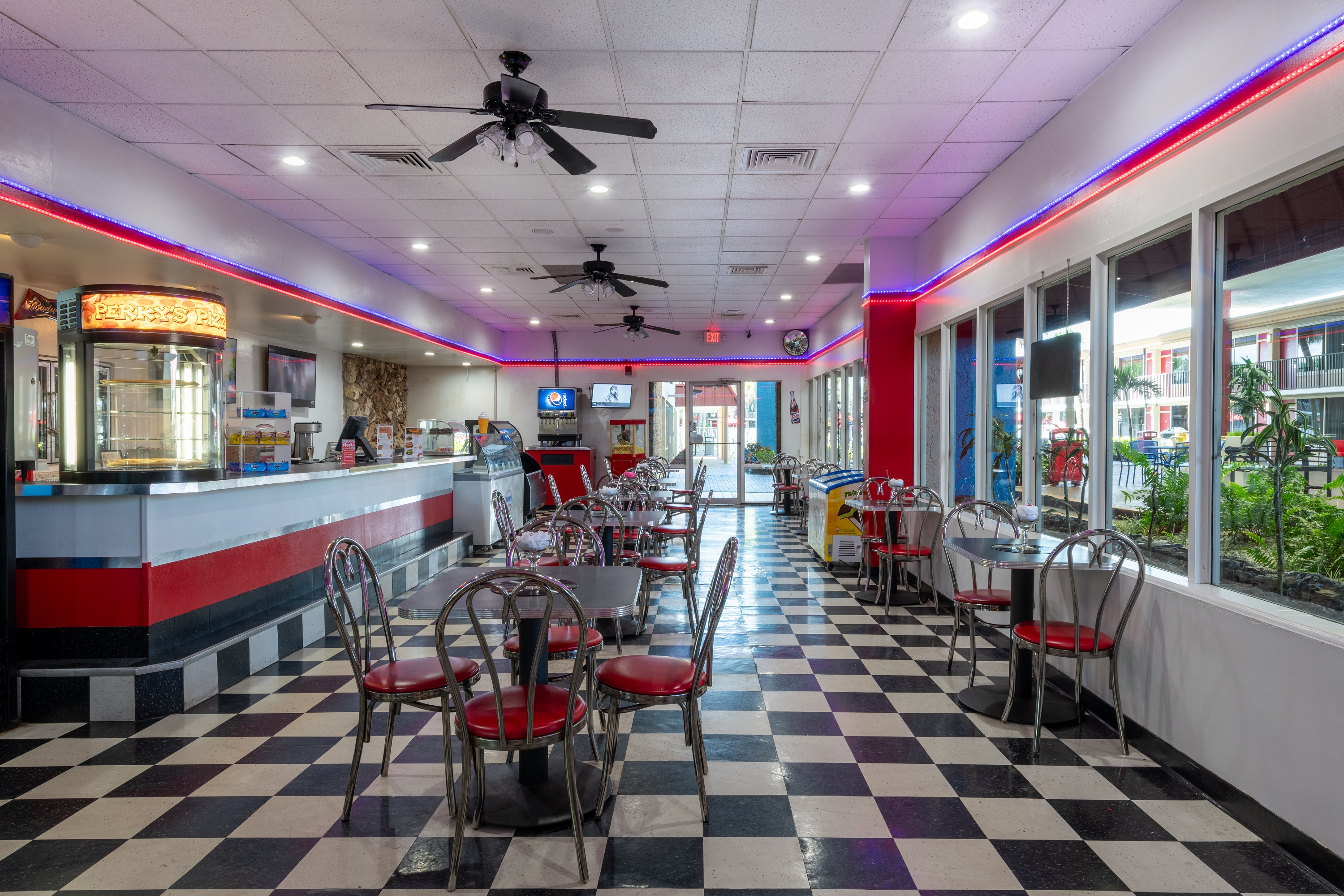 Ramada by Wyndham Kissimmee Gateway restaurant in Kissimmee, Florida