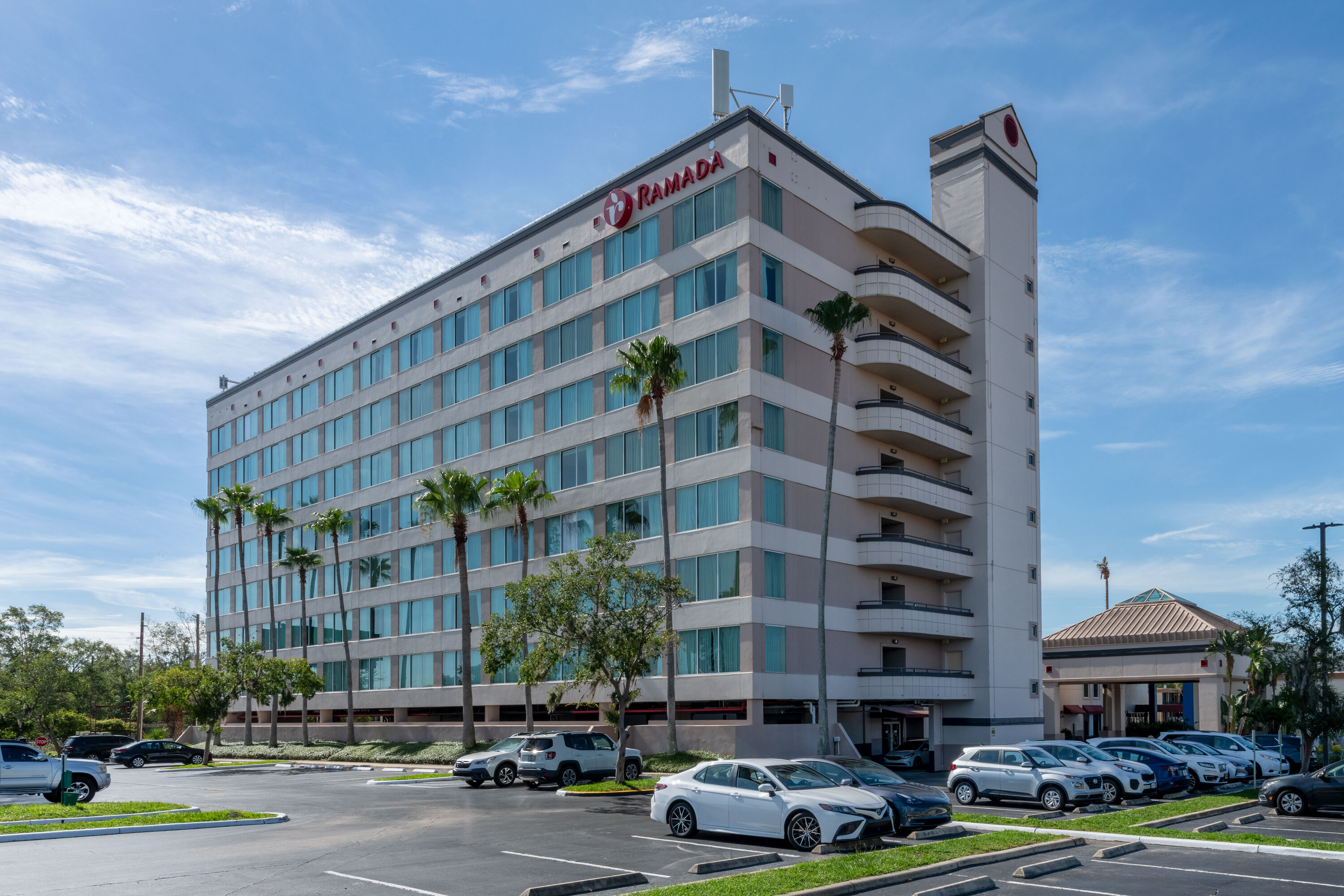 Ramada by Wyndham Kissimmee Gateway | Kissimmee, FL Hotels