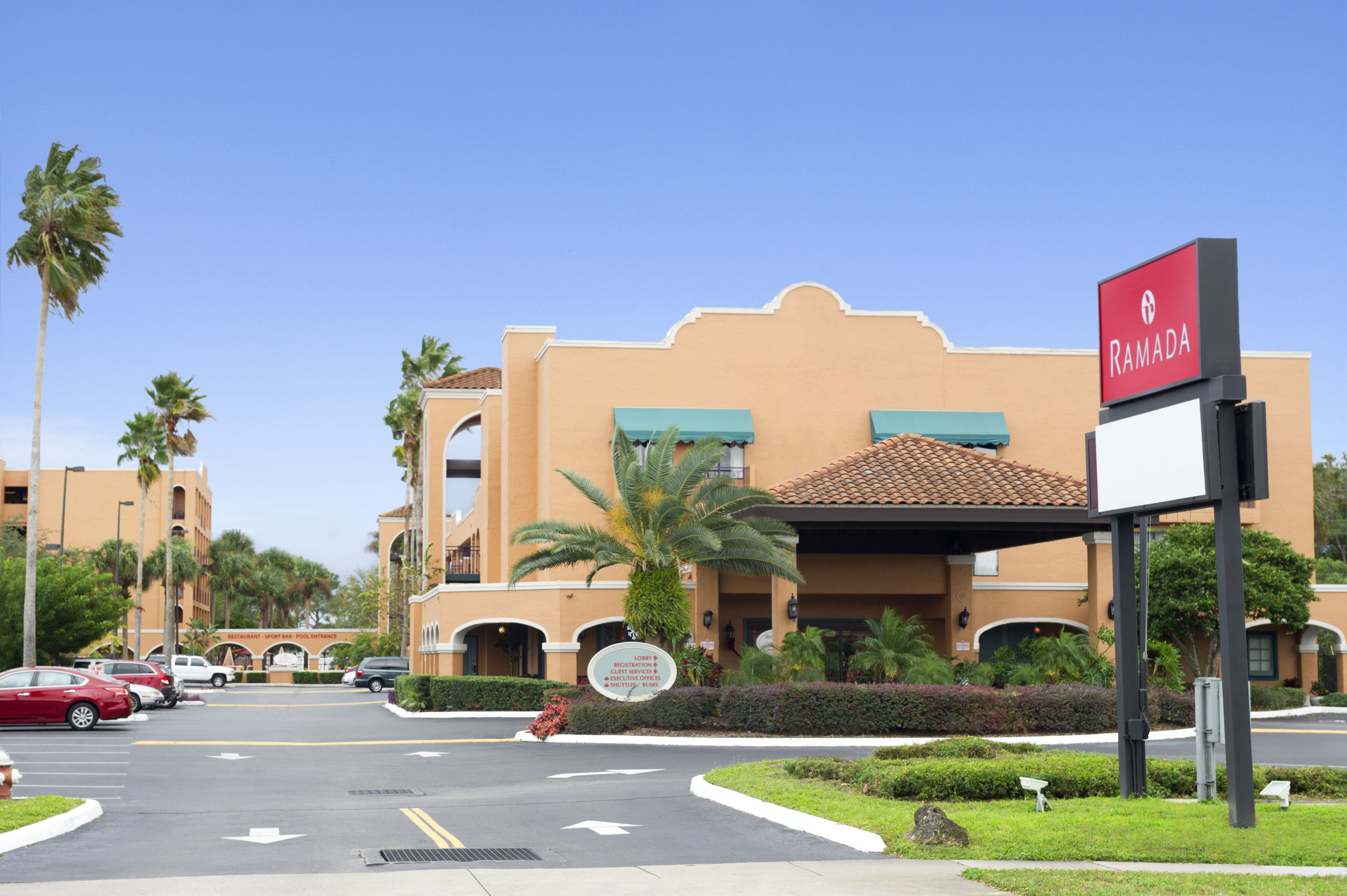 Ramada By Wyndham Kissimmee Downtown Hotel Kissimmee Fl Hotels