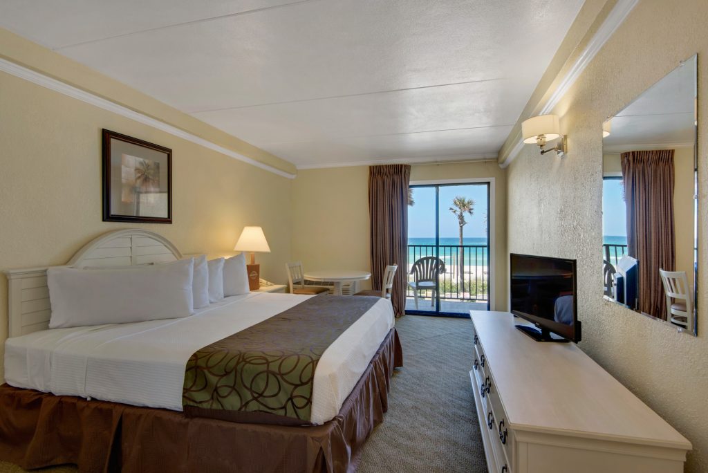 Ramada by Wyndham Panama City Beach / Beachfront Panama