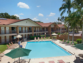 Ramada By Wyndham Temple Terrace Tampa North Tampa Fl