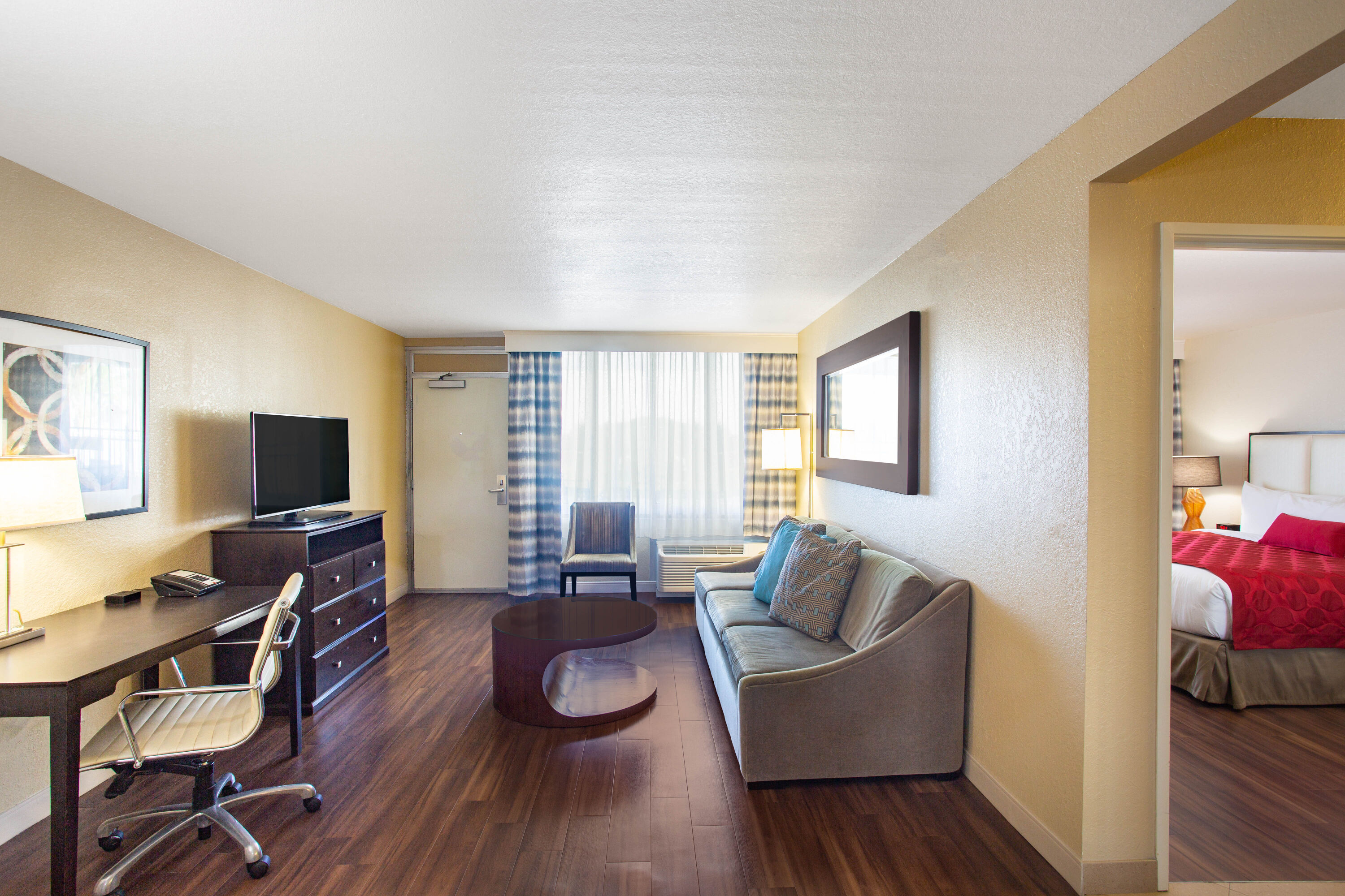 Ramada by Wyndham Venice Hotel Venezia suite in Venice, Florida