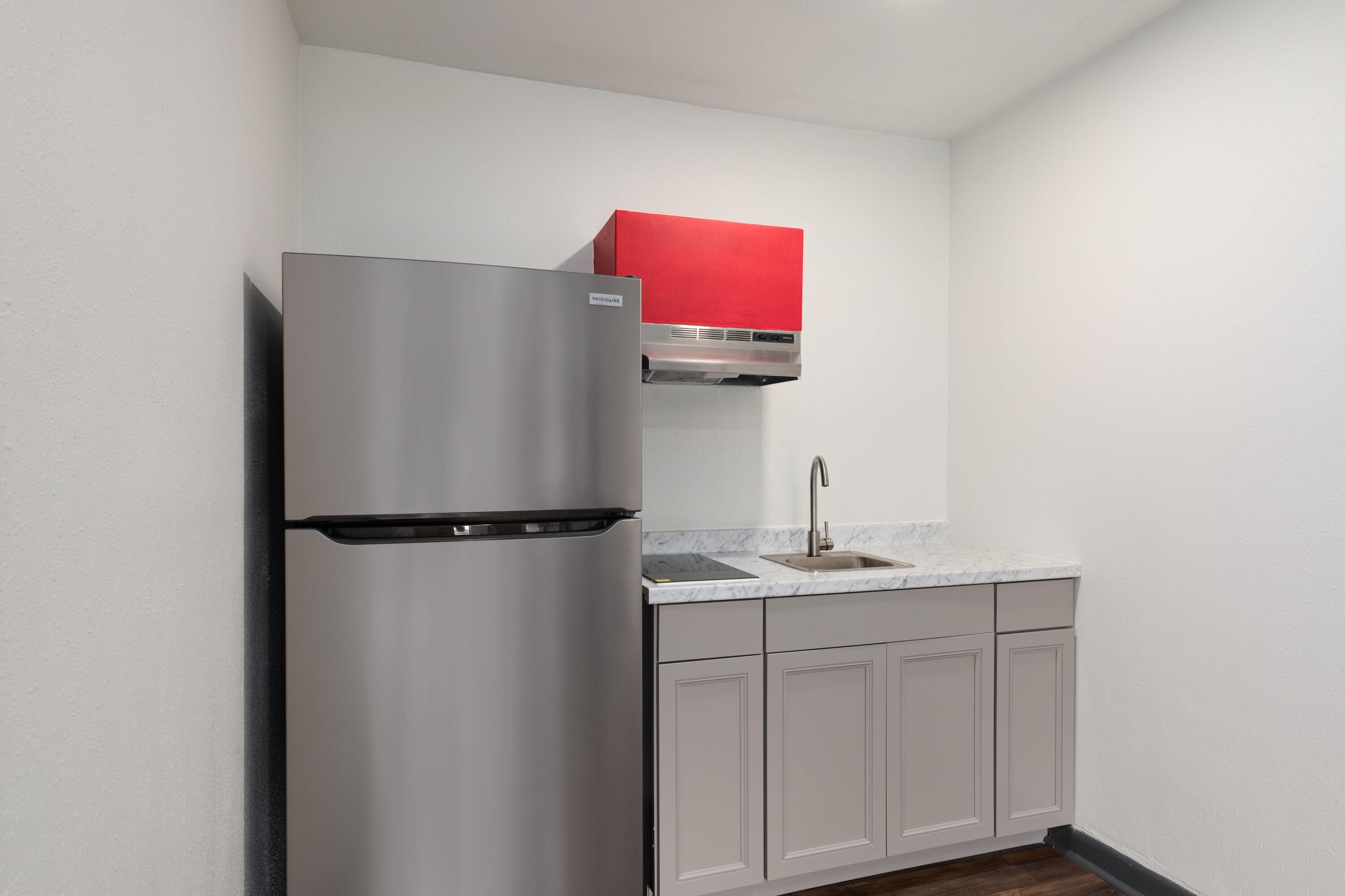 Ramada by Wyndham Bainbridge suite in Bainbridge, Georgia