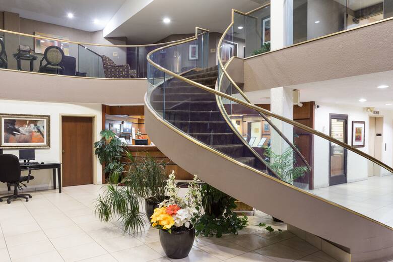 Ramada Bettendorf hotel lobby in Bettendorf, Iowa