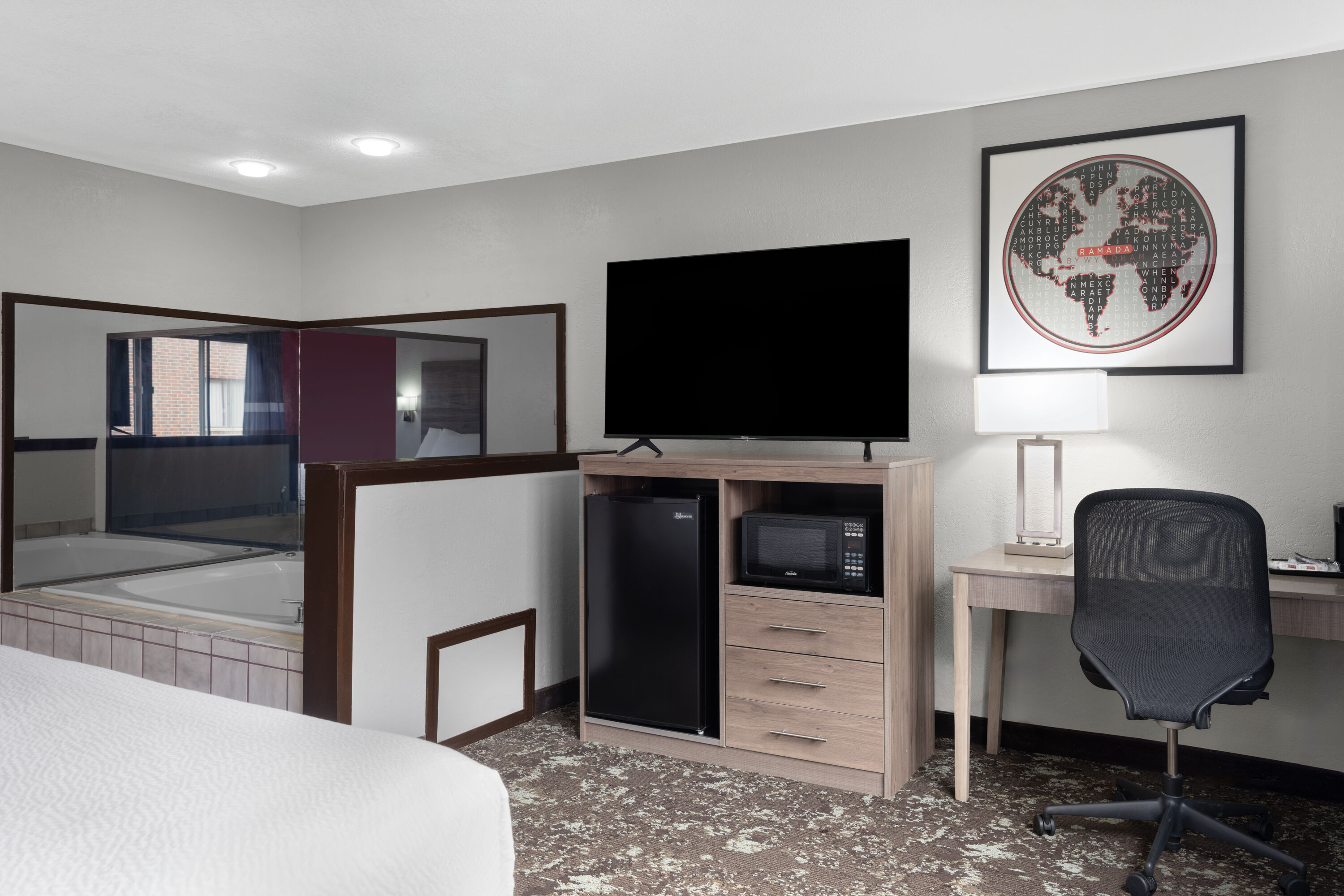 Ramada by Wyndham Cedar Rapids South suite in Cedar Rapids, Iowa