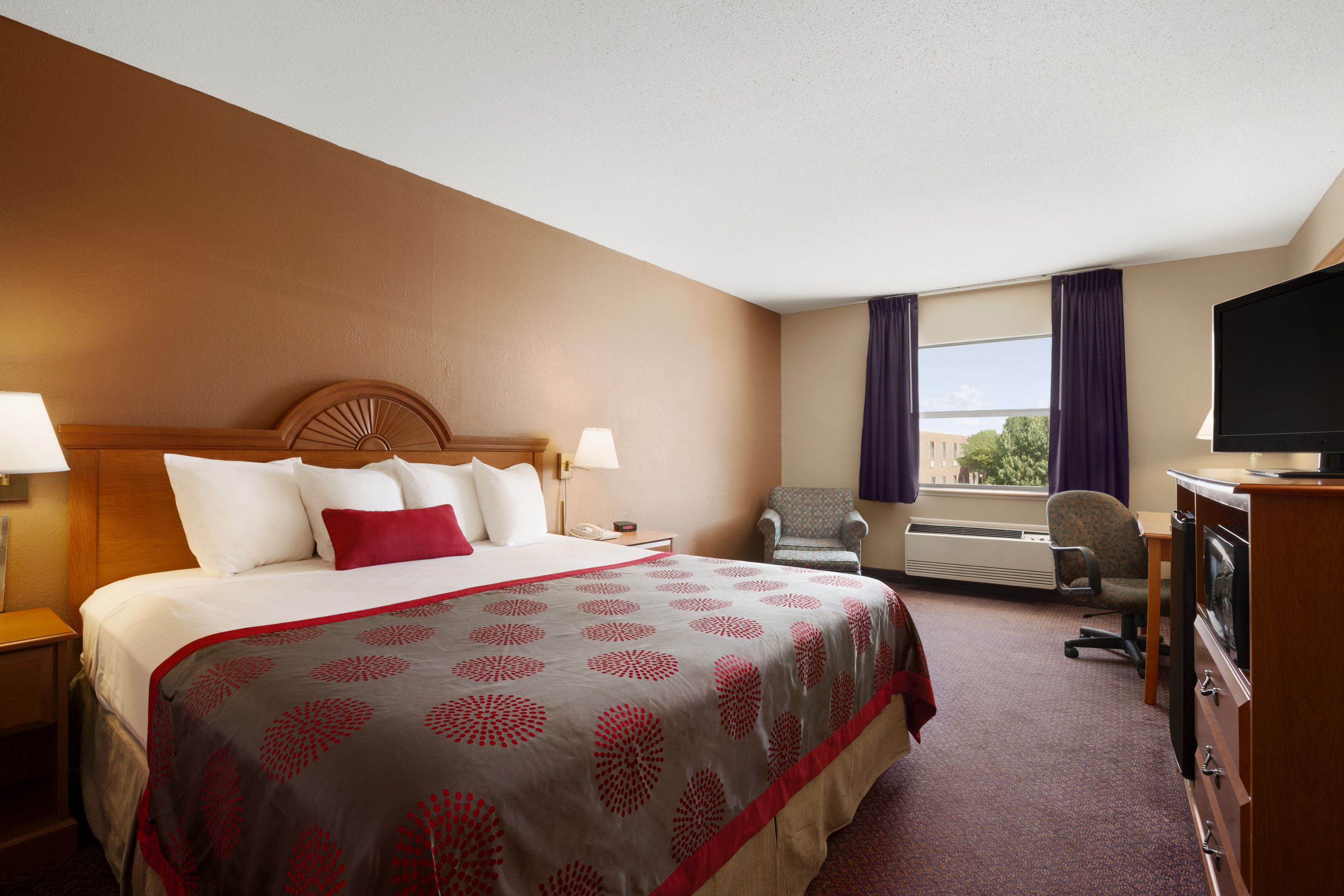 Ramada By Wyndham Sioux City Sioux City Ia Hotels