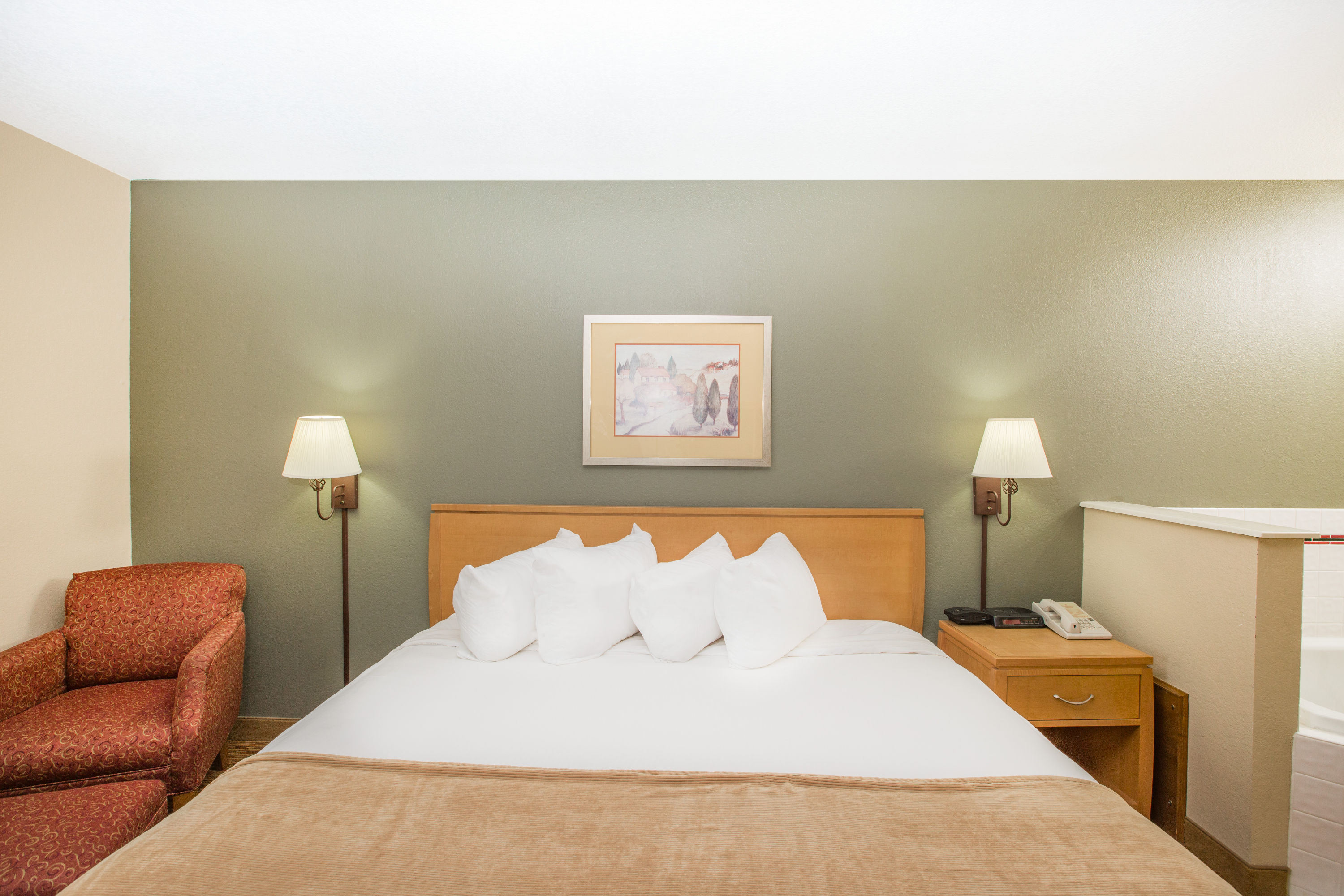 Guest room at the Ramada by Wyndham Spirit Lake/Okoboji in Spirit Lake, Iowa