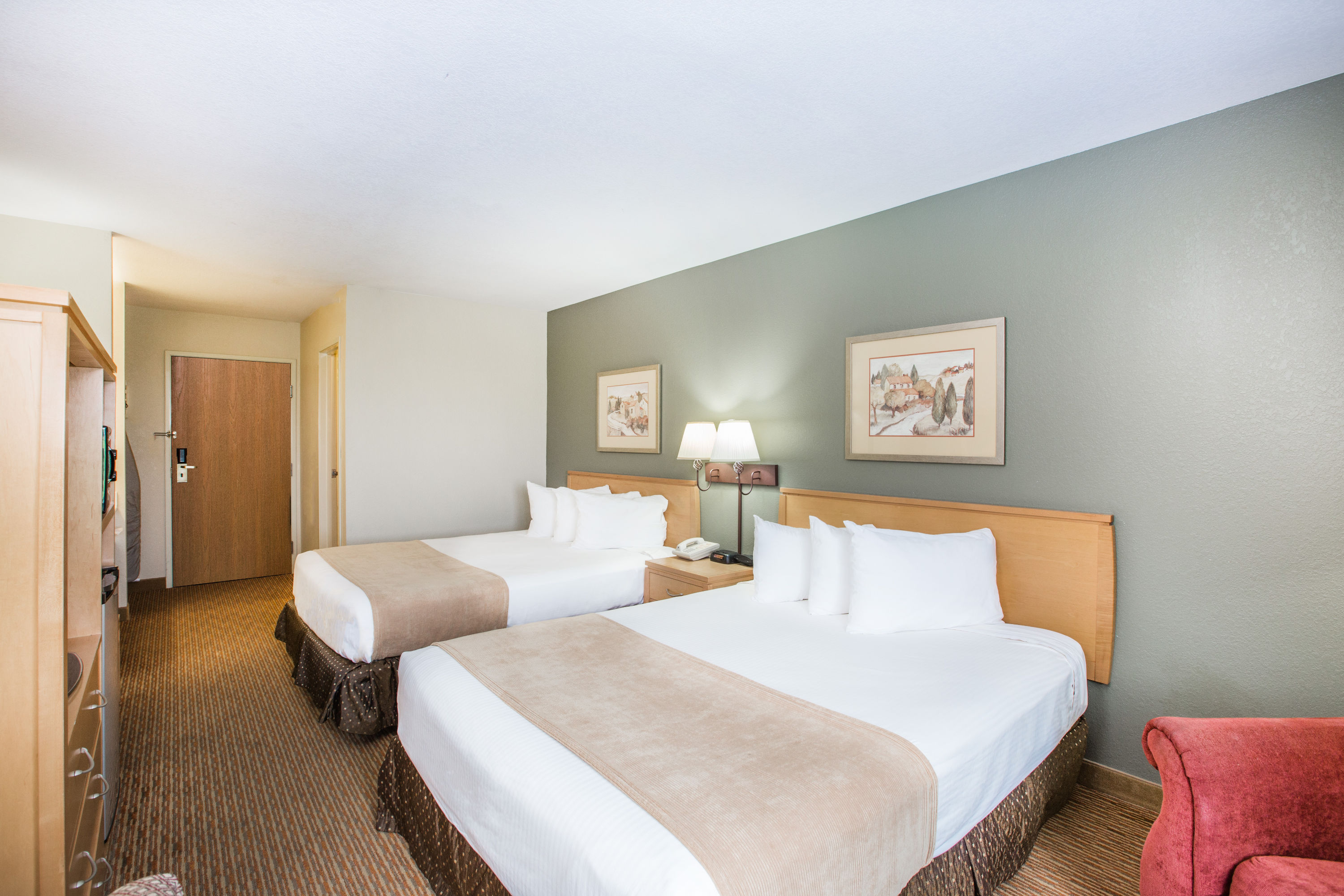 Ramada By Wyndham Spirit Lake Okoboji Spirit Lake Ia Hotels