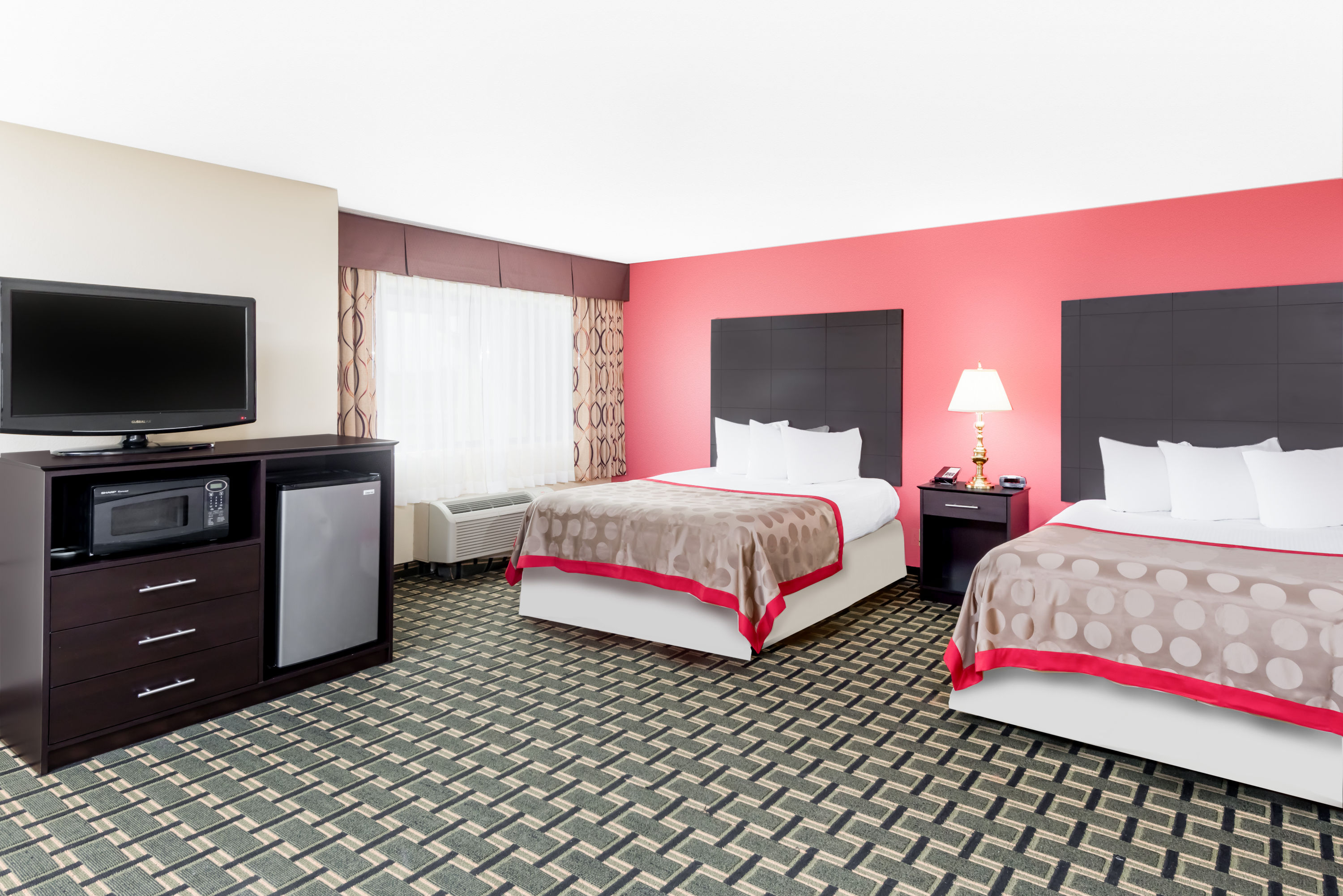 Guest room at the Ramada by Wyndham Vandalia in Vandalia, Illinois