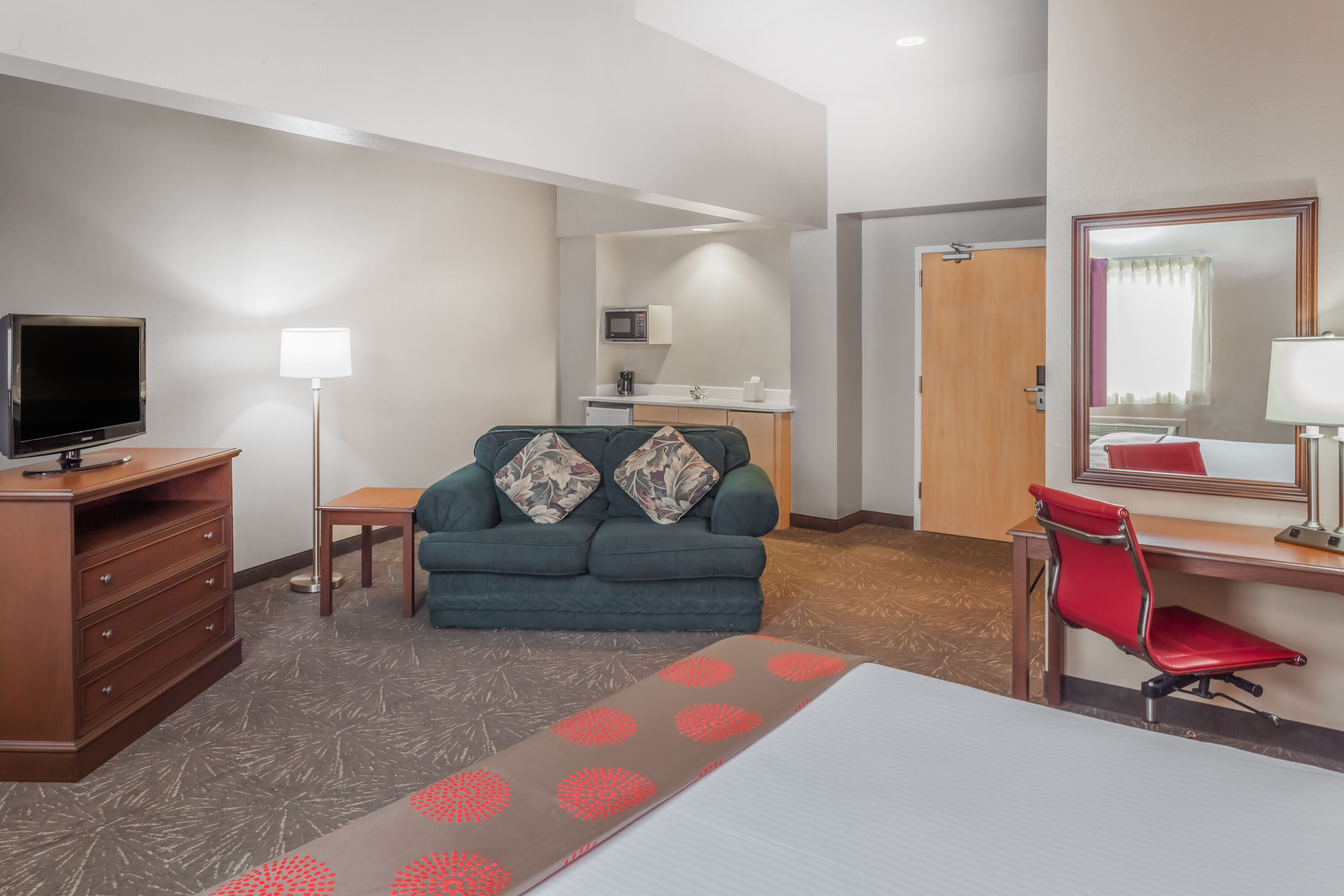 Guest room at the Ramada by Wyndham Hammond Hotel & Conference Center in Hammond, Indiana