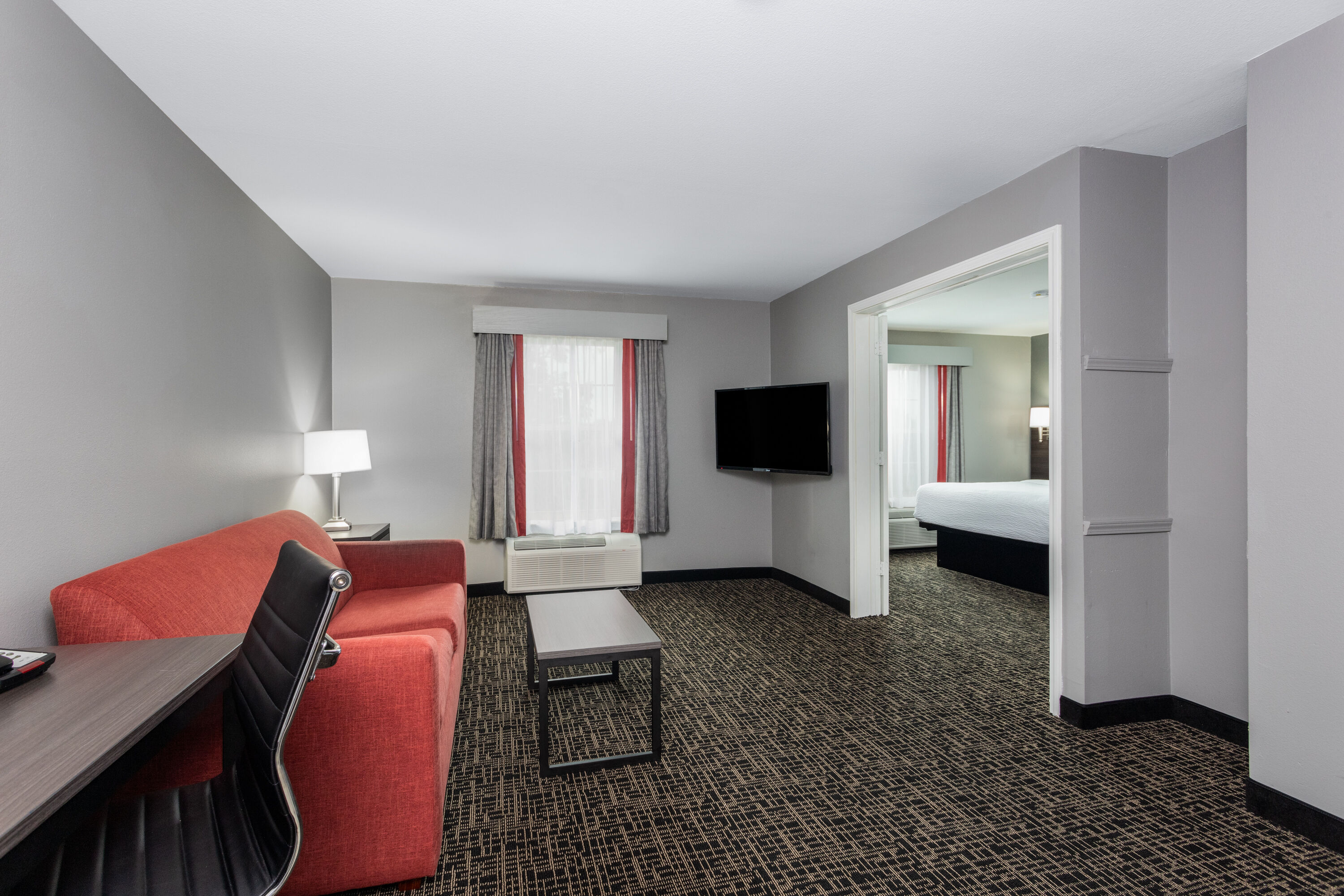 Ramada by Wyndham Sellersburg/Louisville North suite in Sellersburg, Indiana