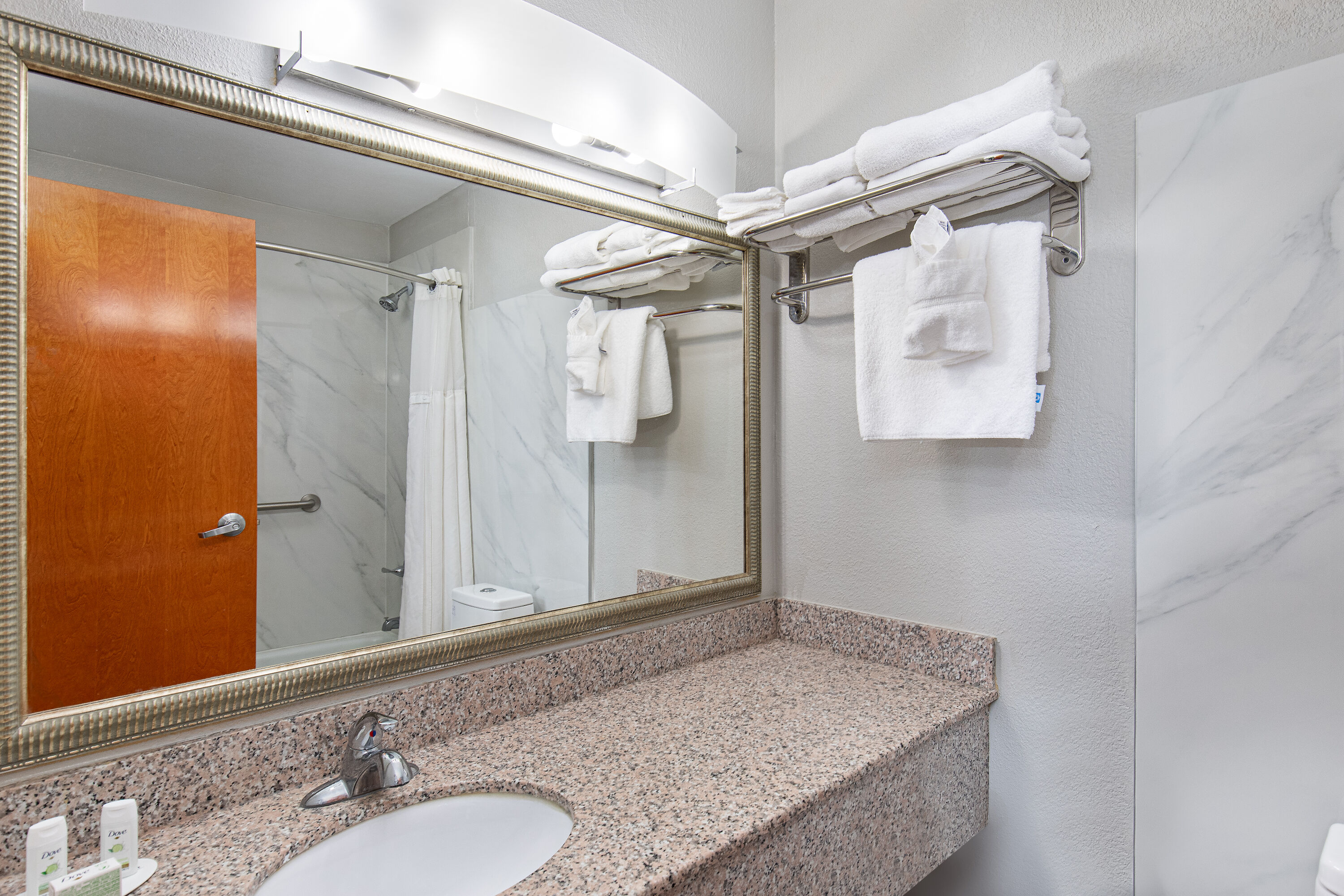 Guest room bath at the Ramada by Wyndham Bowling Green in Bowling Green, Kentucky