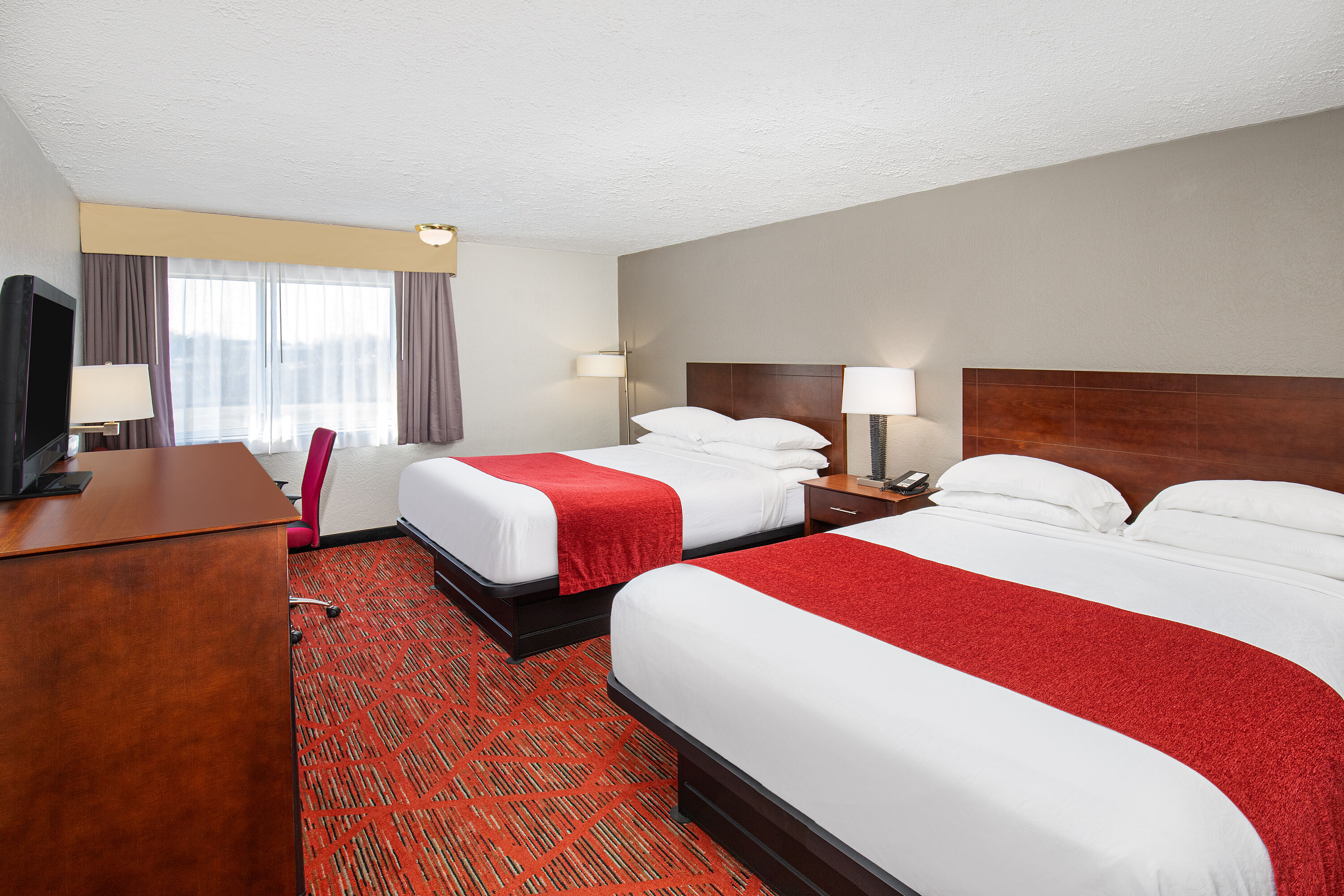 Guest room at the Ramada by Wyndham Bowling Green in Bowling Green, Kentucky