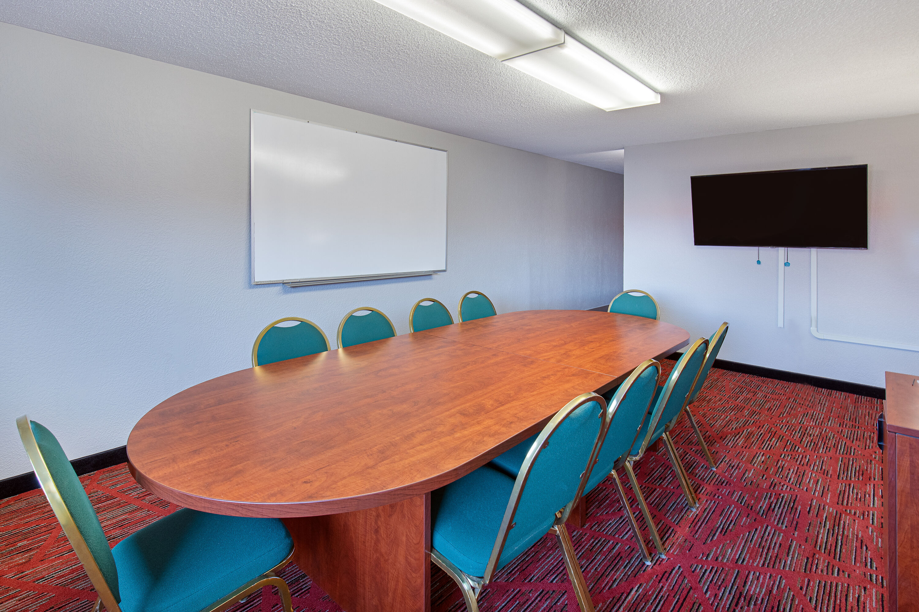 Meeting room at Ramada by Wyndham Bowling Green in Bowling Green, Kentucky