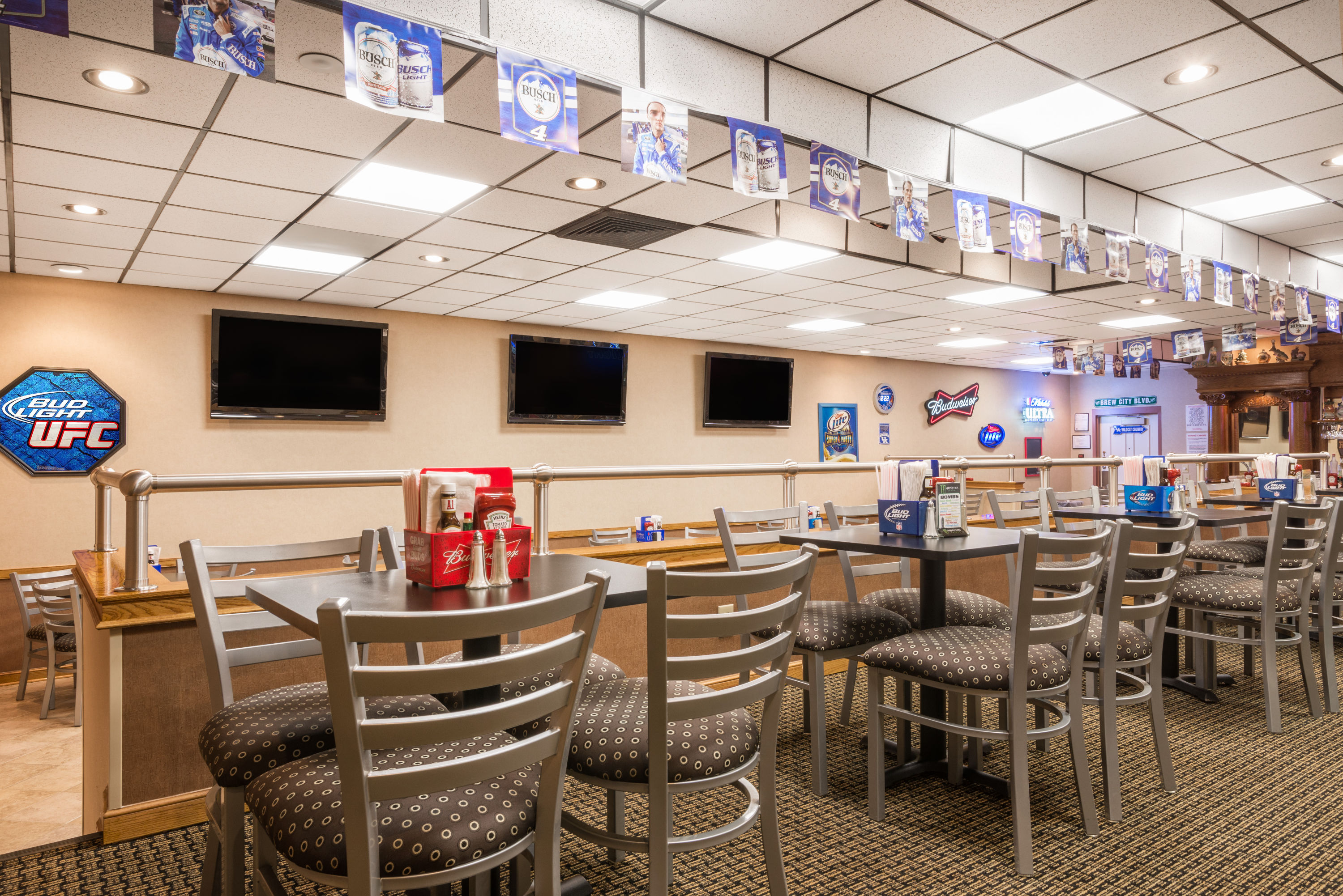 Ramada by Wyndham Paintsville Hotel & Conference Center Paintsville