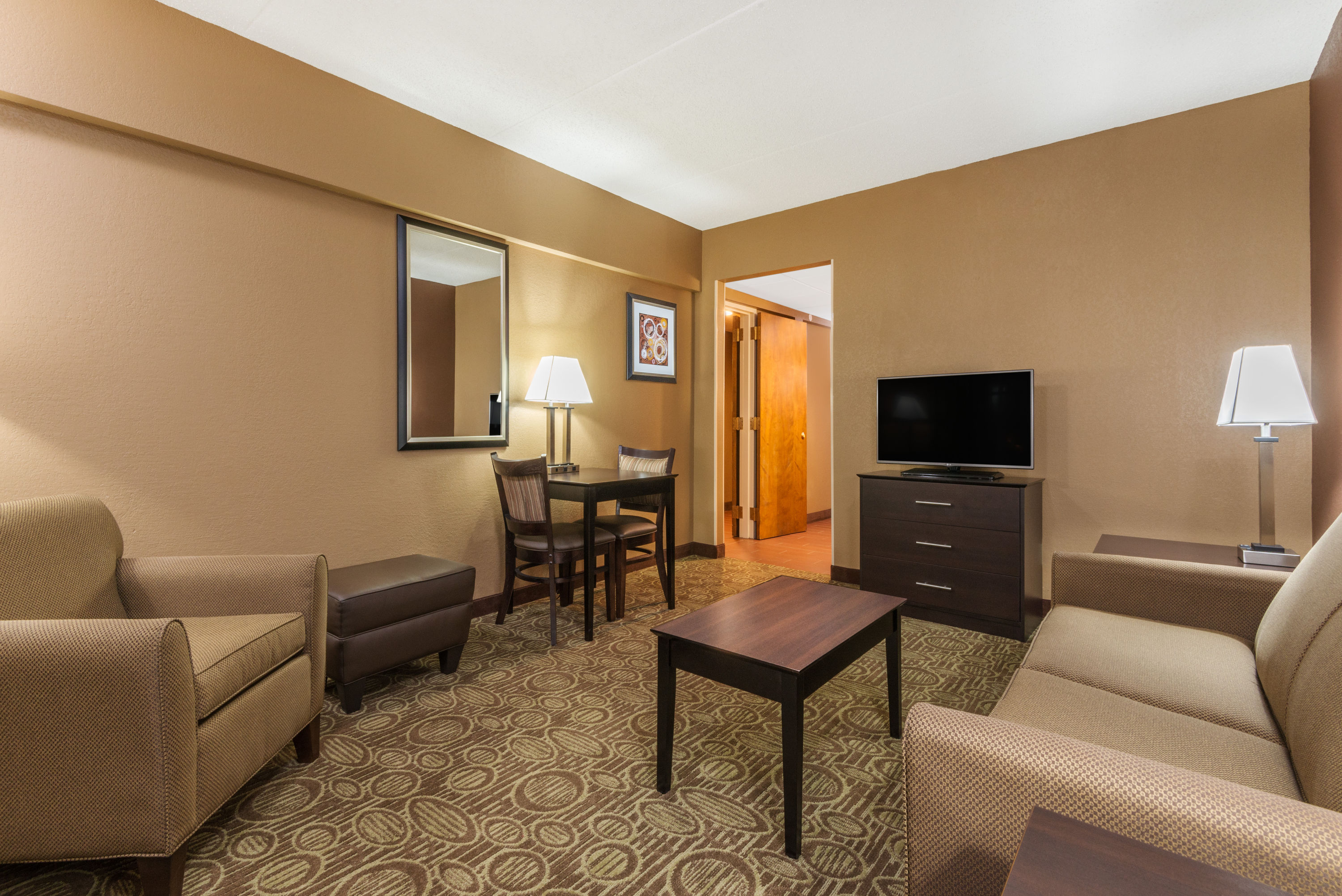 Ramada by Wyndham Paintsville Hotel & Conference Center Paintsville, KY Hotels