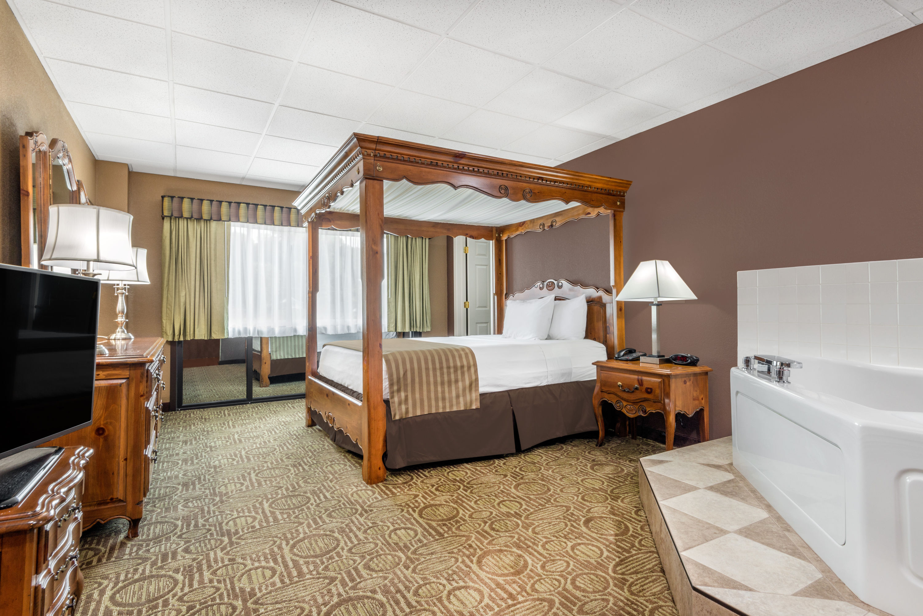 Ramada by Wyndham Paintsville Hotel & Conference Center suite in Paintsville, Kentucky