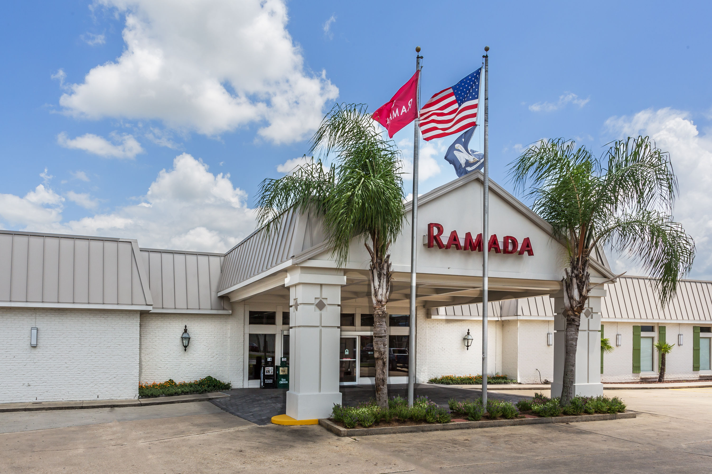 Ramada Wyndham Houma Houma  Hotels